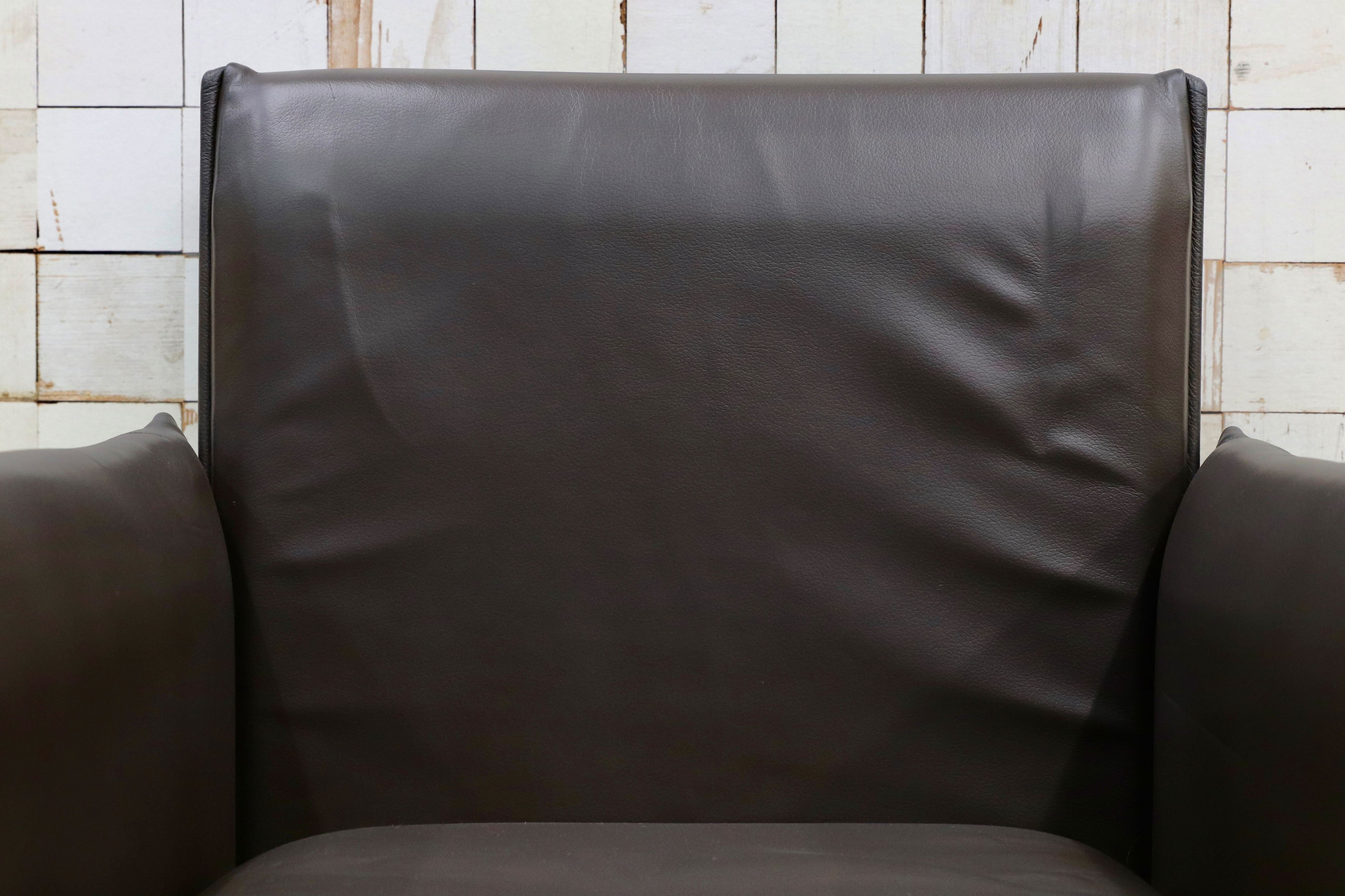 GMHK778H○Cassina / カッシーナ BREAK ブレーク 本革 レザー アームチェア 椅子 キャスター付き マリオ・ベリーニ イタリアモダン 約56万