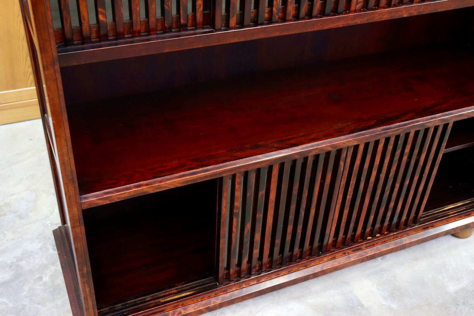 GMHS560○九州民芸家具 茶棚 飾り棚 サイドボード リビングボード キャビネット ミズメザクラ 無垢材 和家具 和モダン 古民家 定価約45万