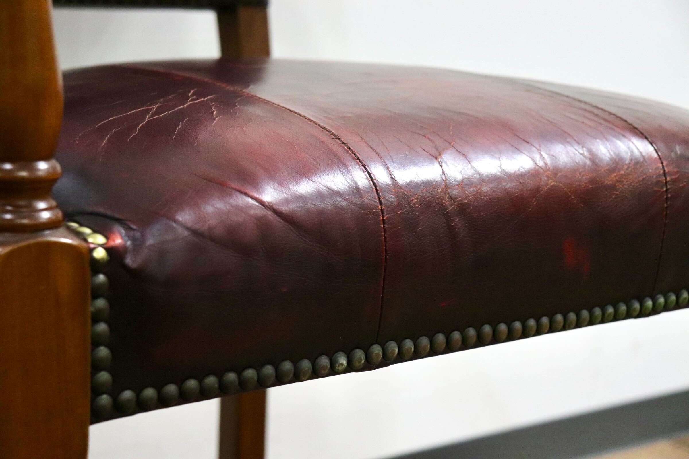 GMHO122E○VARO.S.A. VALENTI / バロッサバレンティ カクトワールチェア スペイン最高峰 ダイニングチェア 椅子 本革 定価21万