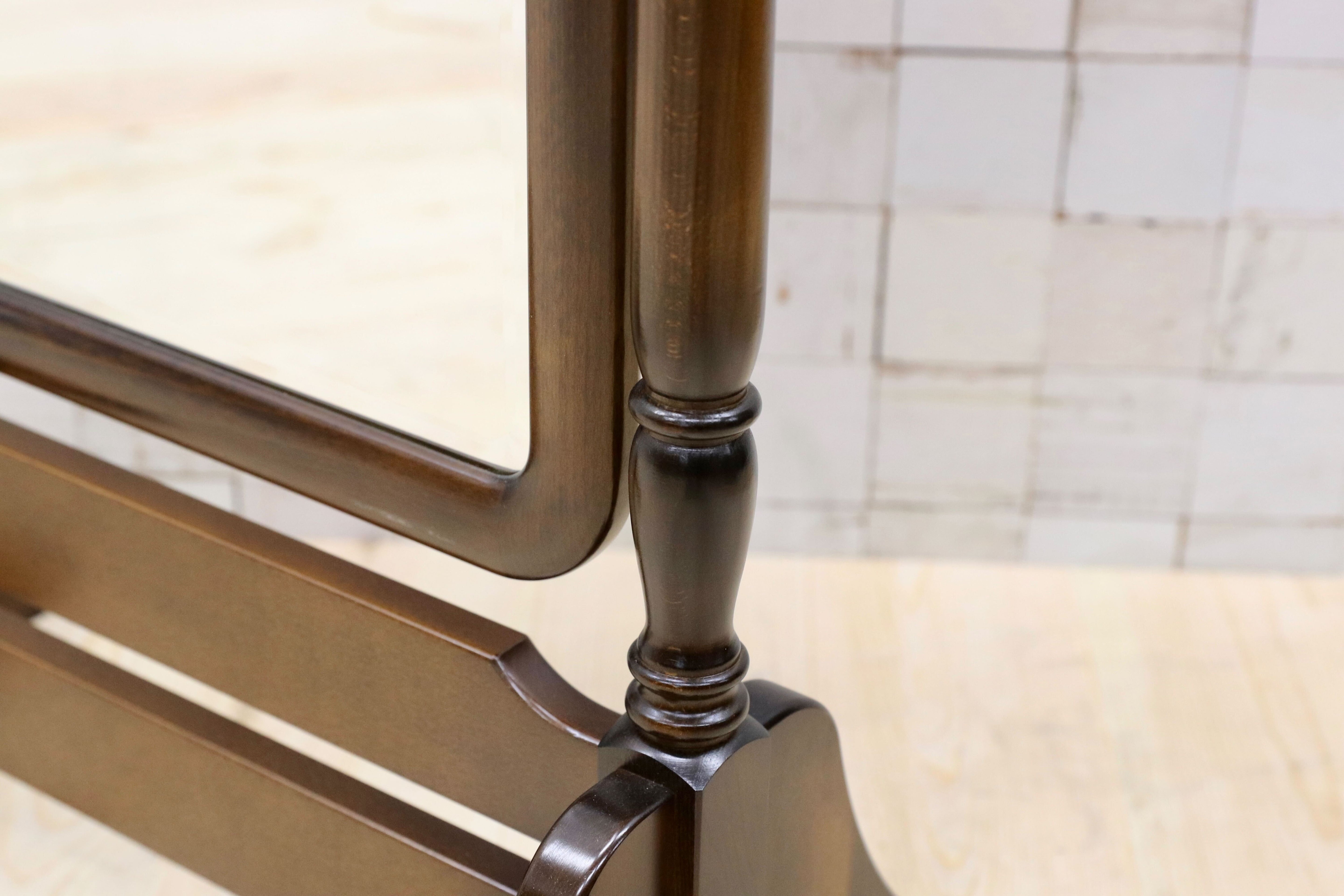 GMGT227○karimoku / カリモク コロニアル ミラー 姿見 全身鏡 スタンドミラー 店舗什器 定価8.7万 モデルルーム展示品