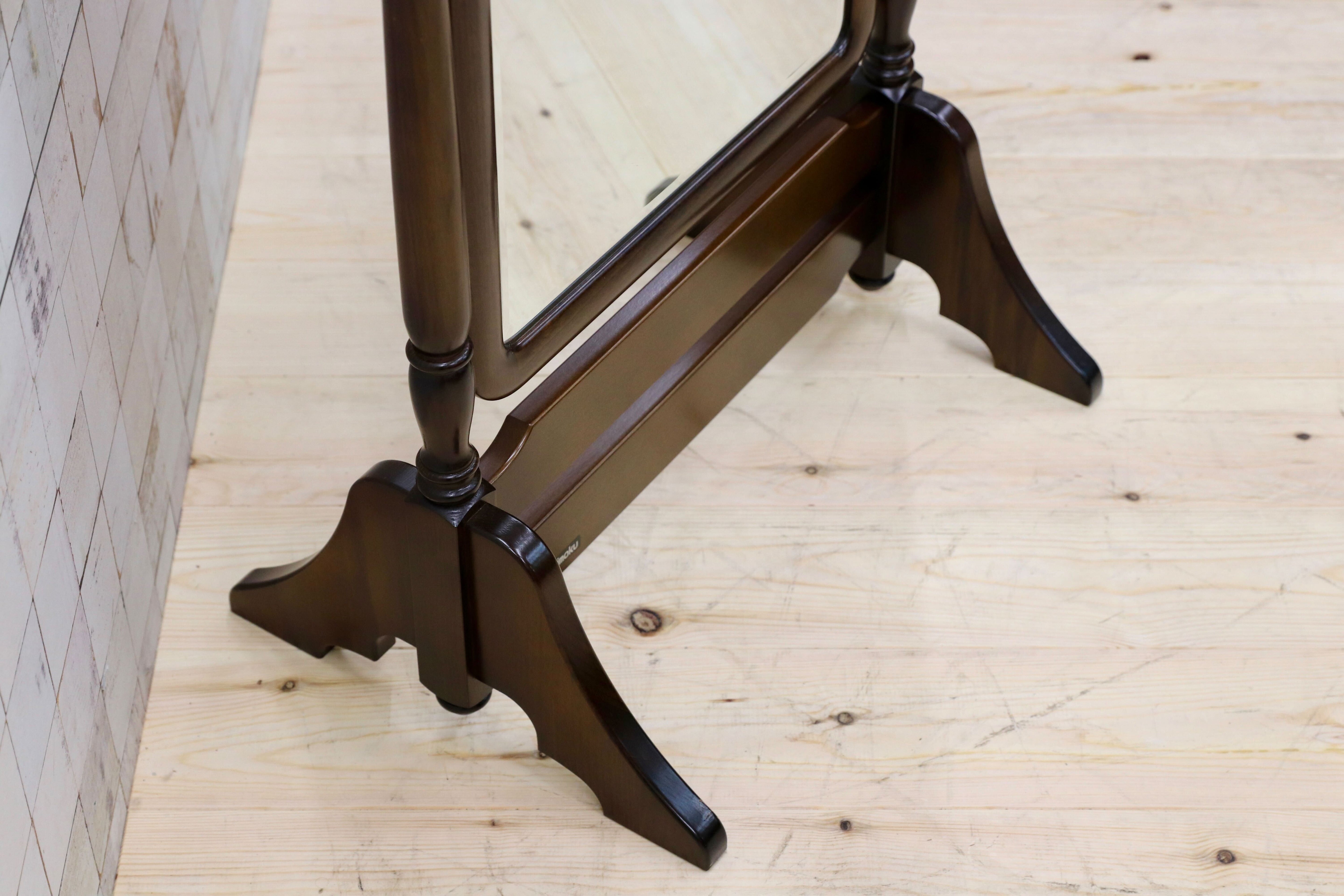 GMGT227○karimoku / カリモク コロニアル ミラー 姿見 全身鏡 スタンドミラー 店舗什器 定価8.7万 モデルルーム展示品