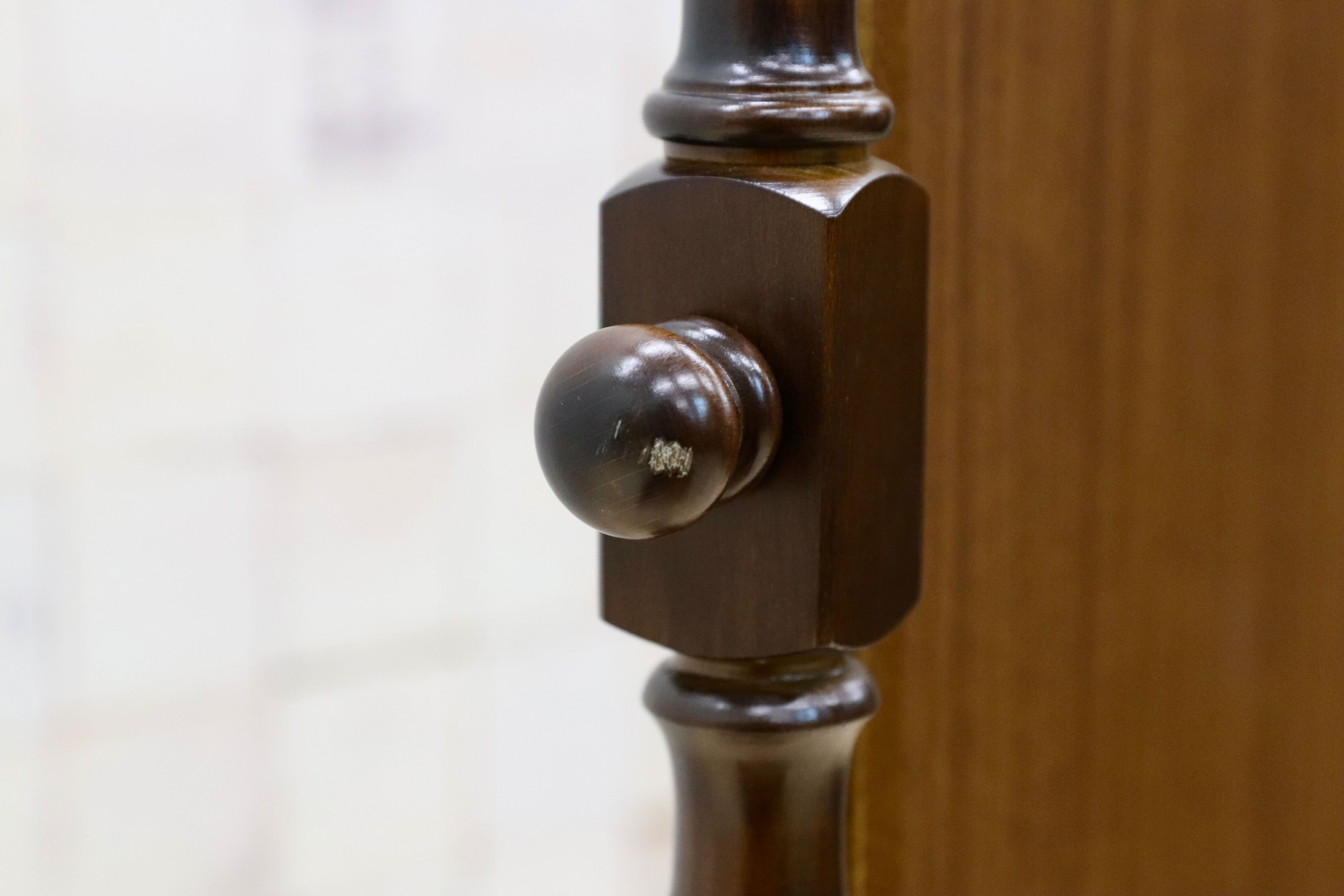 GMGT227○karimoku / カリモク コロニアル ミラー 姿見 全身鏡 スタンドミラー 店舗什器 定価8.7万 モデルルーム展示品