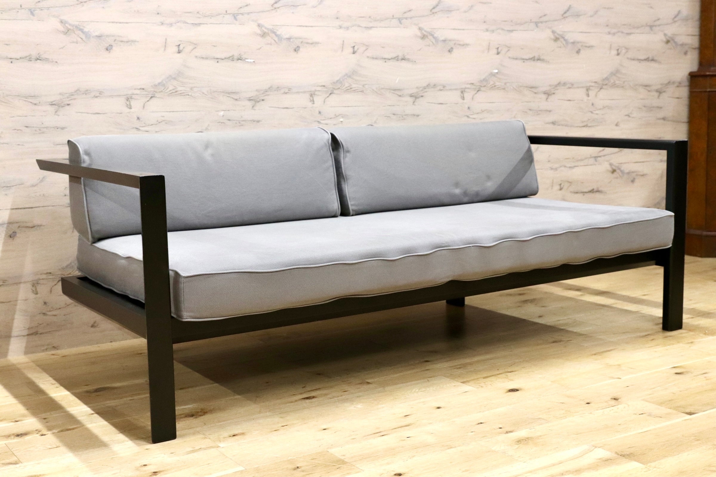 GMJK323○Cassina ixc. / カッシーナ イクスシー East by Eastwest BELLIS ベリス 2人掛けソファ ファブリック イタリアモダン
