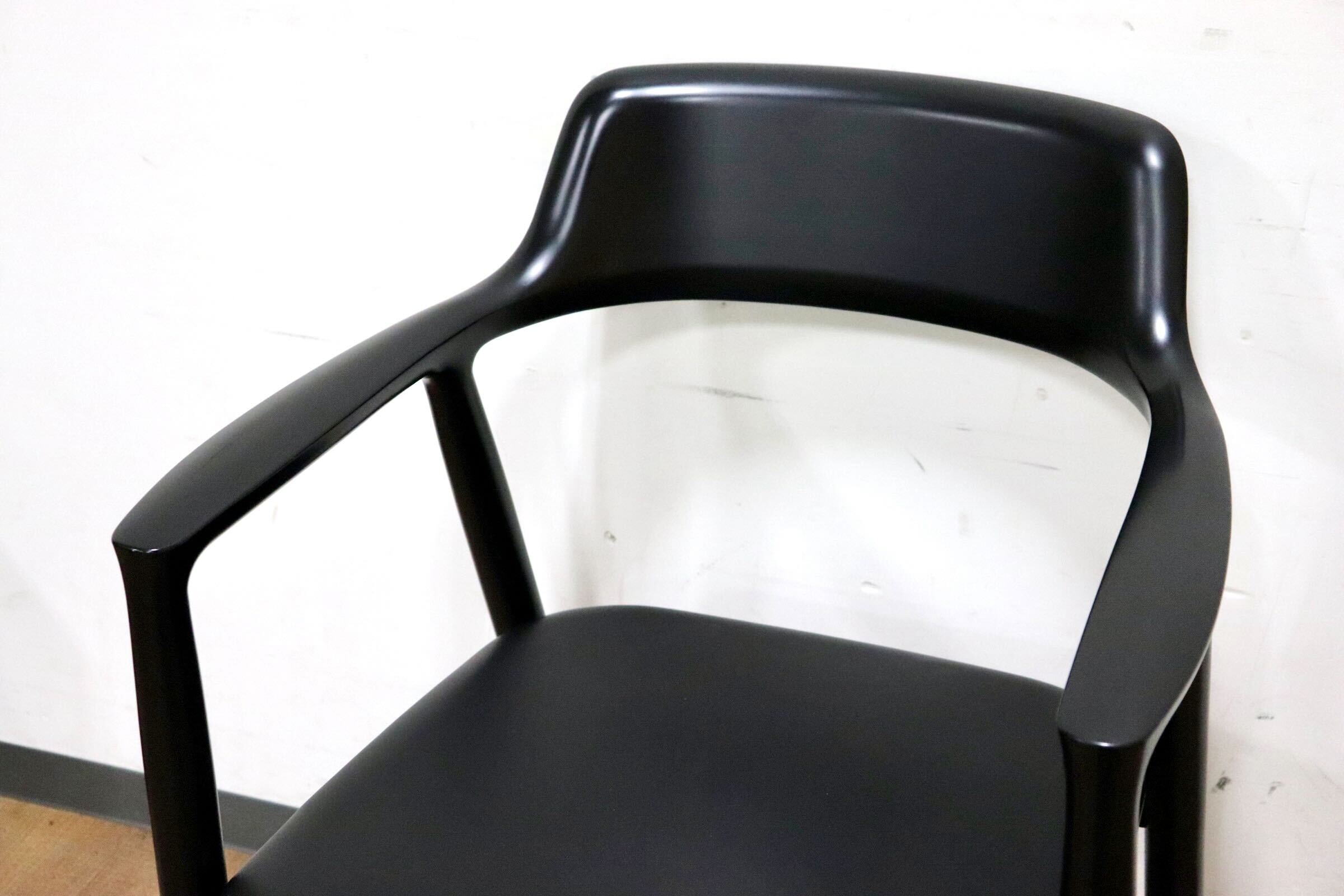 GMGH143○maruni / マルニ HIROSHIMA ヒロシマ ダイニングチェア 椅子 レザー モダン クラシック 深澤直人 定価約19.3万 展示品