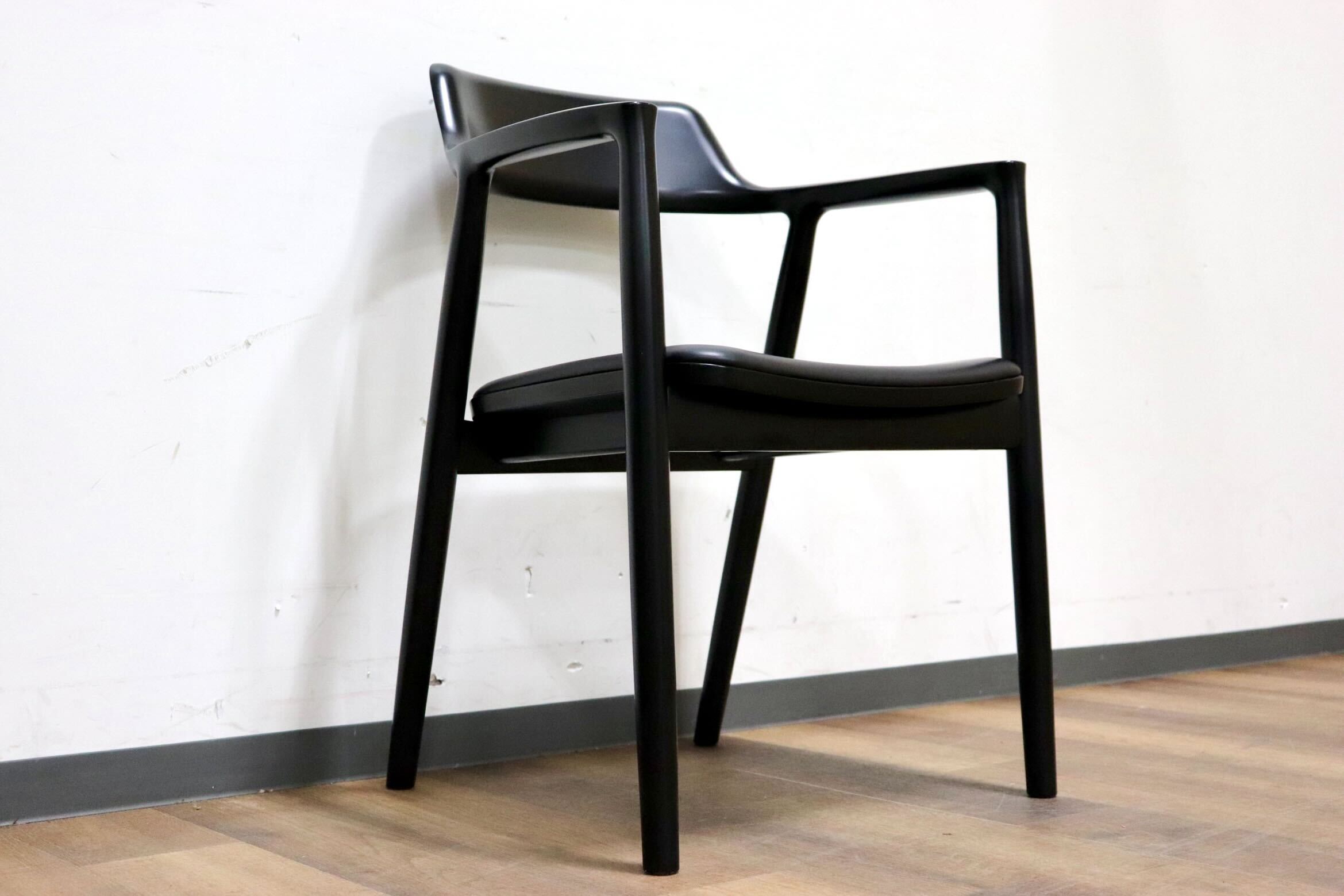 GMGH143○maruni / マルニ HIROSHIMA ヒロシマ ダイニングチェア 椅子 レザー モダン クラシック 深澤直人 定価約19.3万 展示品