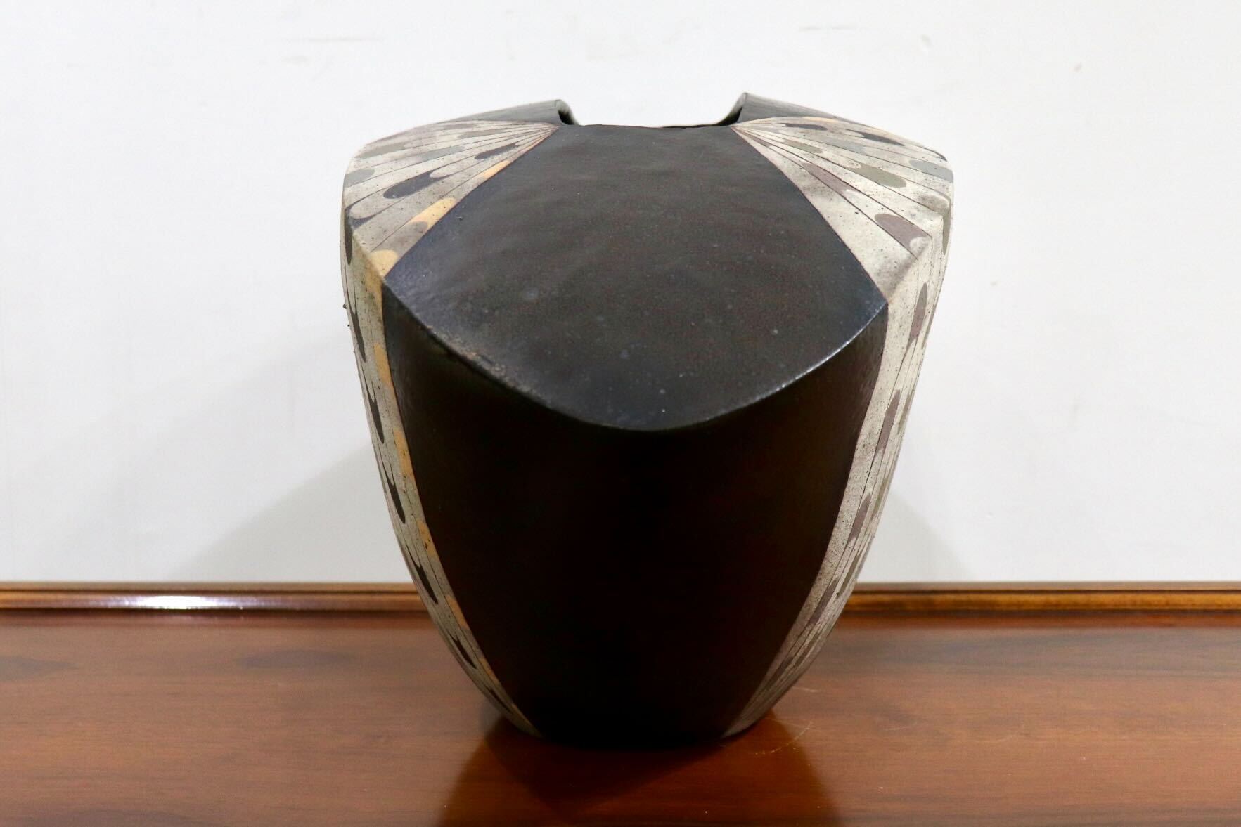 GMHO147A○市野哲次 作家物 花瓶 花器 花入 フラワーベース 壺 陶器 インテリア 花生 展示品