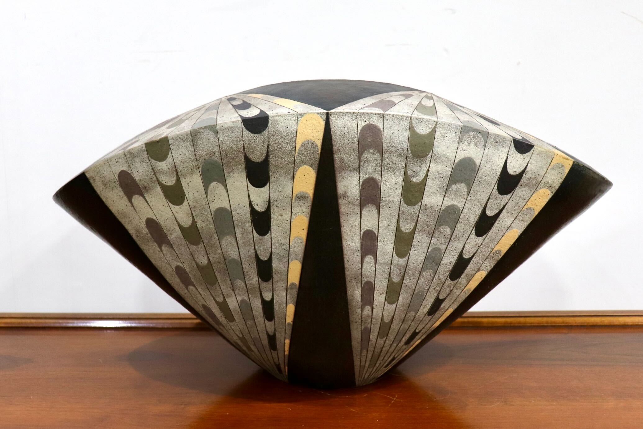 GMHO147A○市野哲次 作家物 花瓶 花器 花入 フラワーベース 壺 陶器 インテリア 花生 展示品