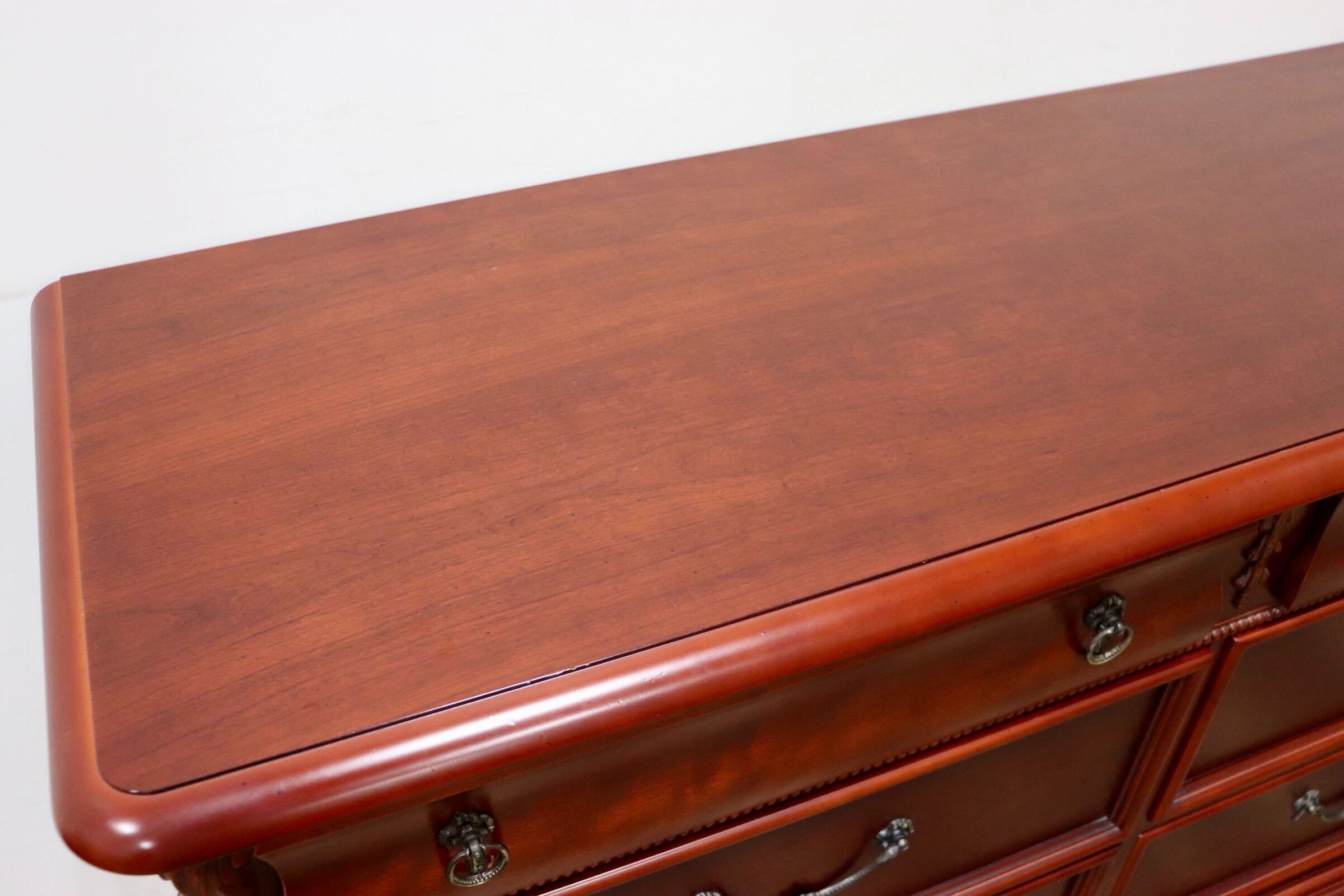 GMGS234○Lynn Hollyn / リンホーリン サイドボード リビングボード 3段チェスト 収納家具 エレガント クラシック IDC大塚家具 定価約18万