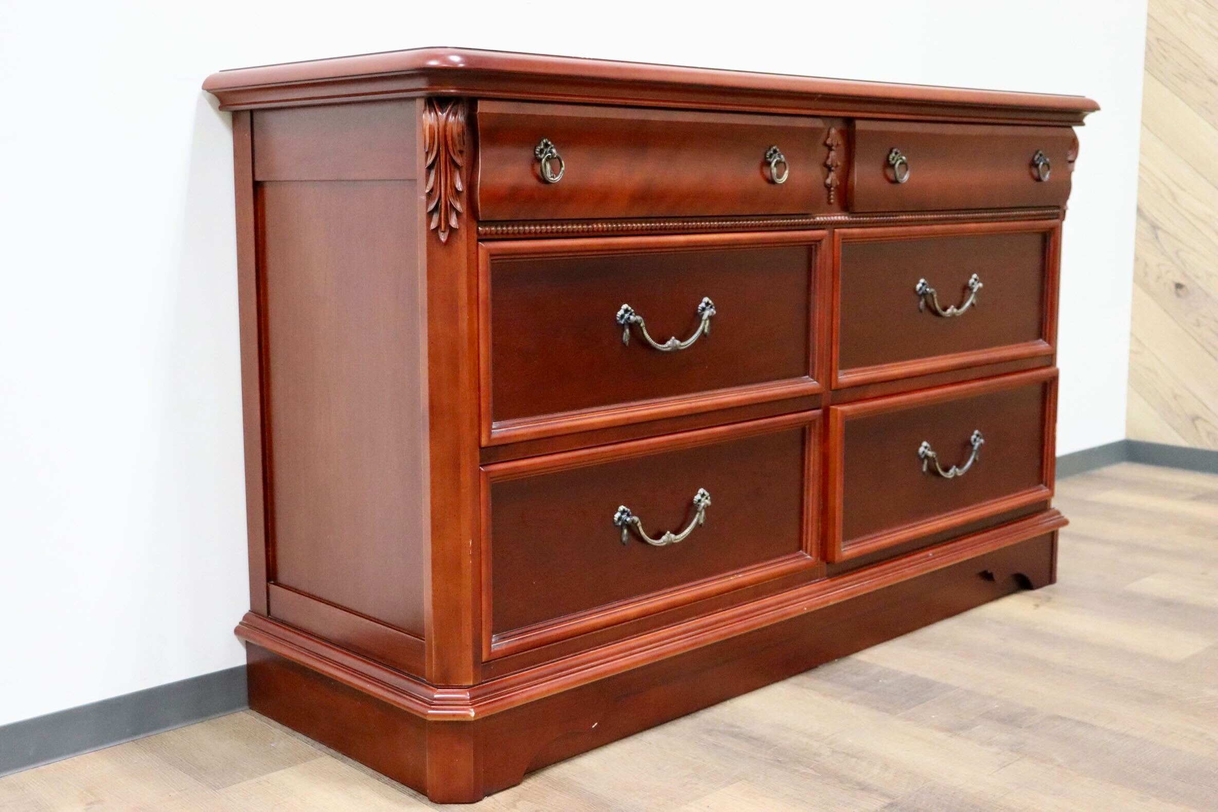 GMGS234○Lynn Hollyn / リンホーリン サイドボード リビングボード 3段チェスト 収納家具 エレガント クラシック IDC大塚家具 定価約18万