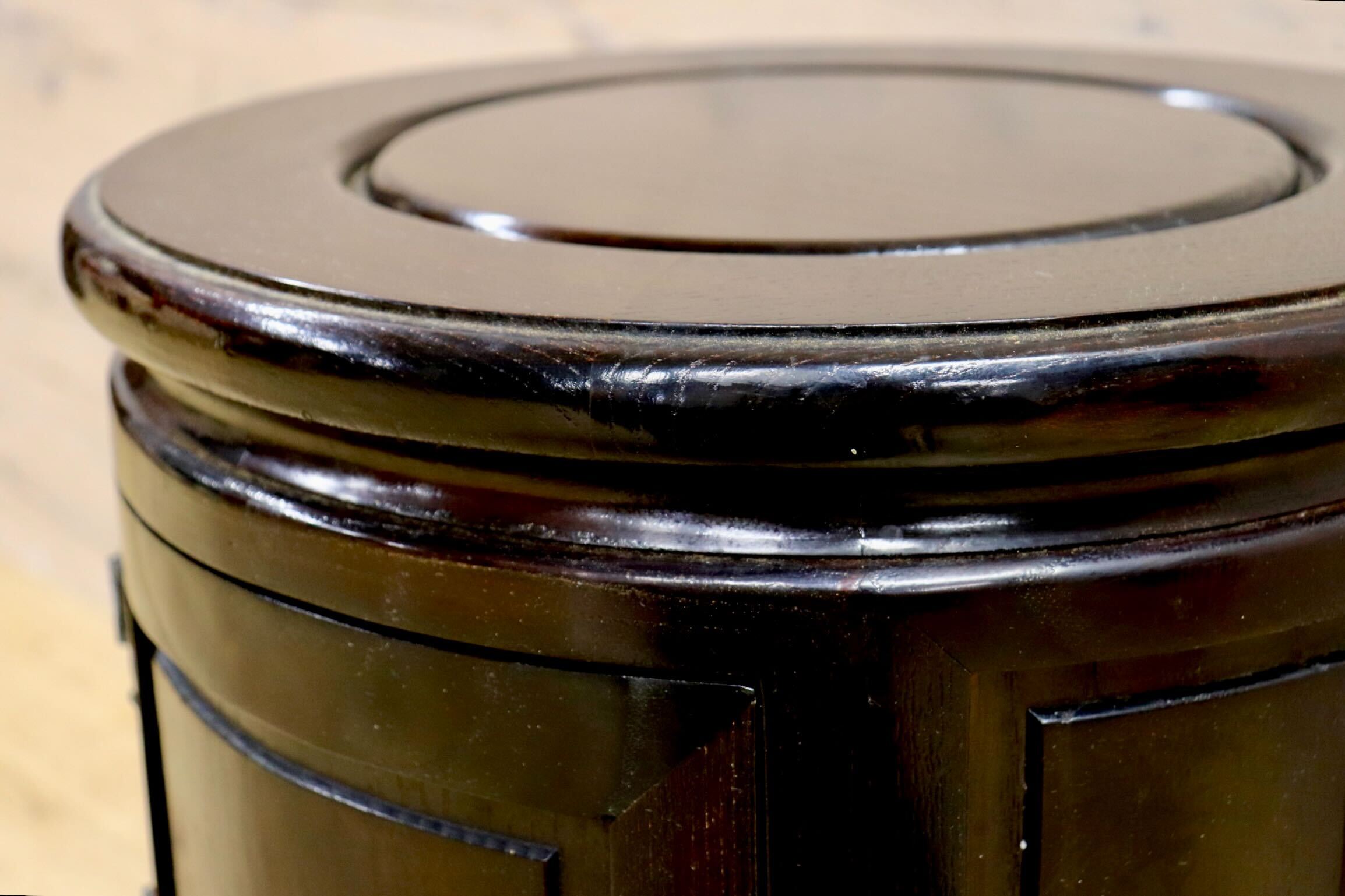 GMIK769○博永家具 / HIRONAGA 木製スツール 収納付き 椅子 花台 民芸家具 国産 漆塗り 和モダン レトロ