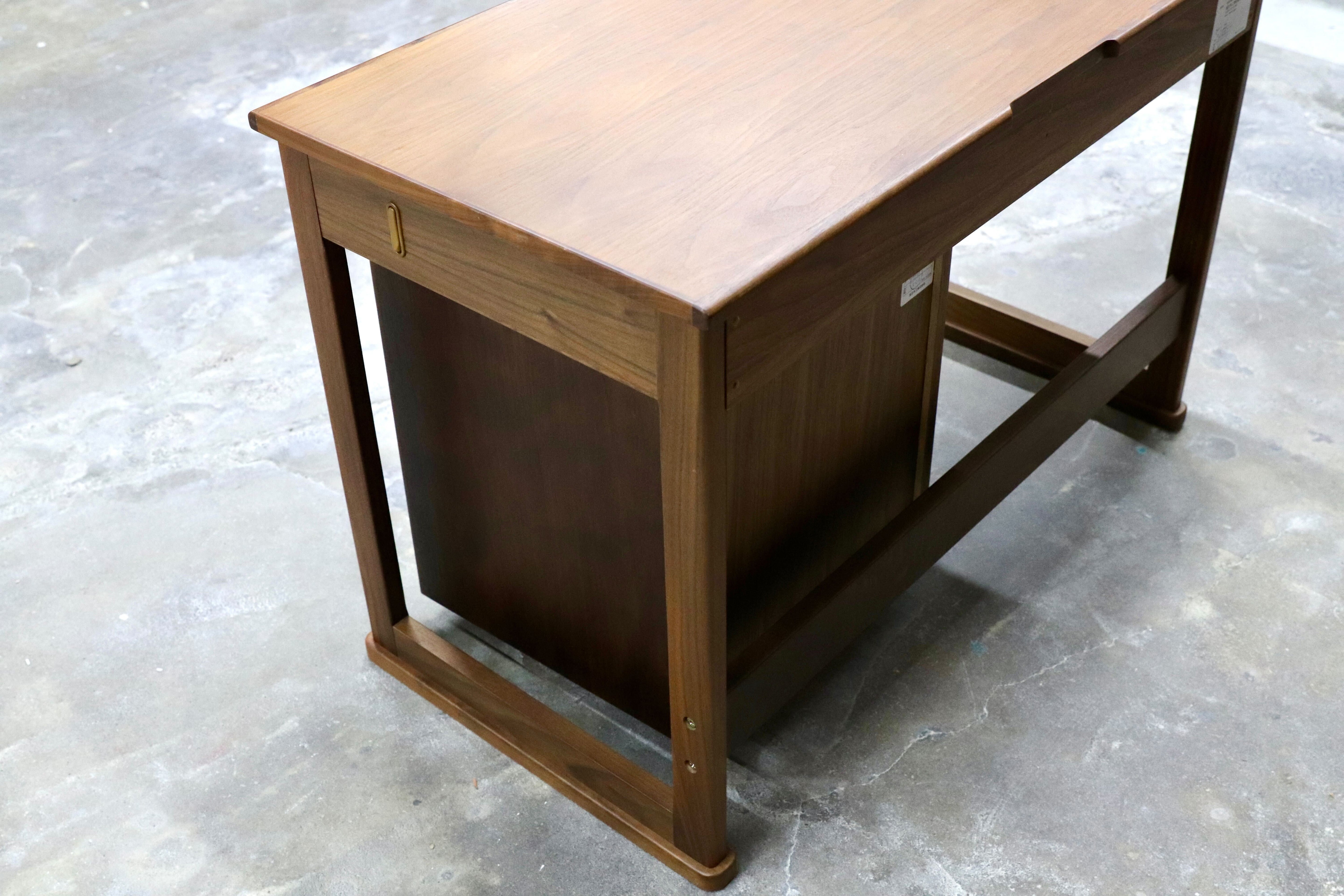 GMIH225B○起立木工 / KIRITSU FURNITURE ウォールナット デスク&ワゴン 学習机 勉強机 北欧モダン