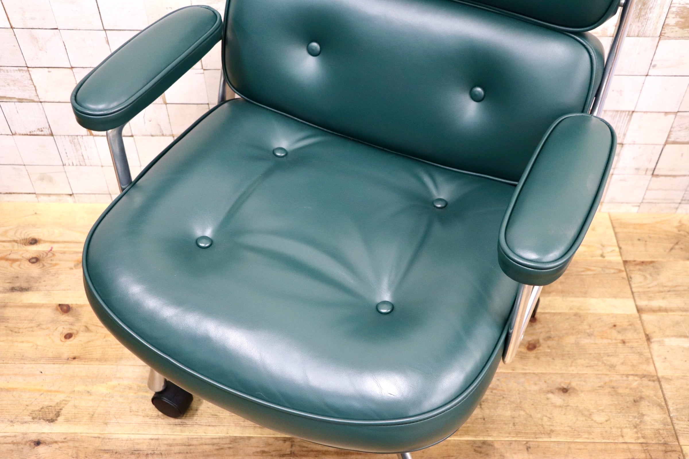 GMJO87D○Herman Miller / ハーマンミラー イームズ エグゼクティブチェア タイムライフチェア 本革 グリーン チャールズ&レイ 定価約95万