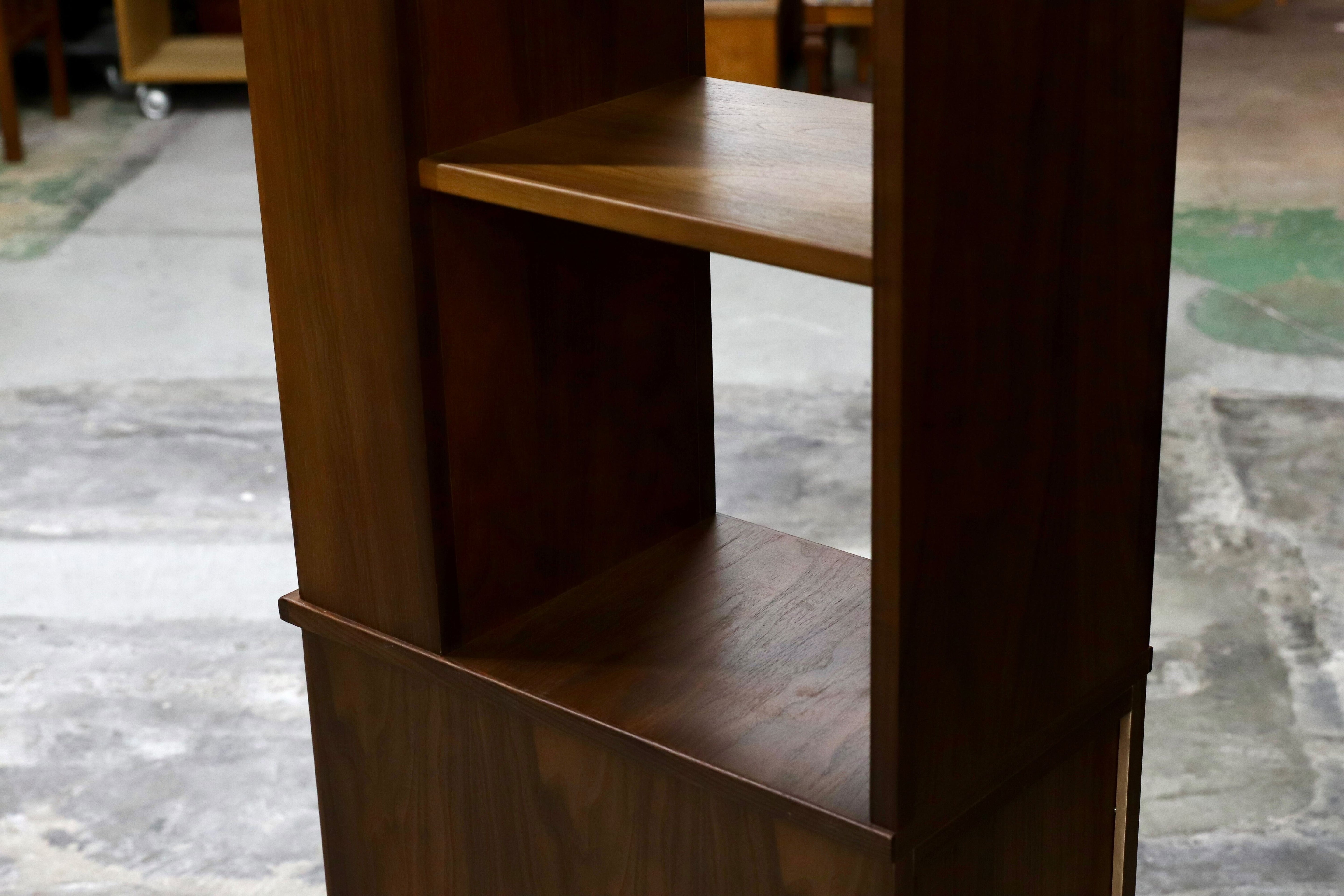 GMIH225C○起立木工 / KIRITSU FURNITURE ウォールナット デスクサイドラック 本棚 ブックシェルフ 棚 オープンシェルフ 北欧モダン