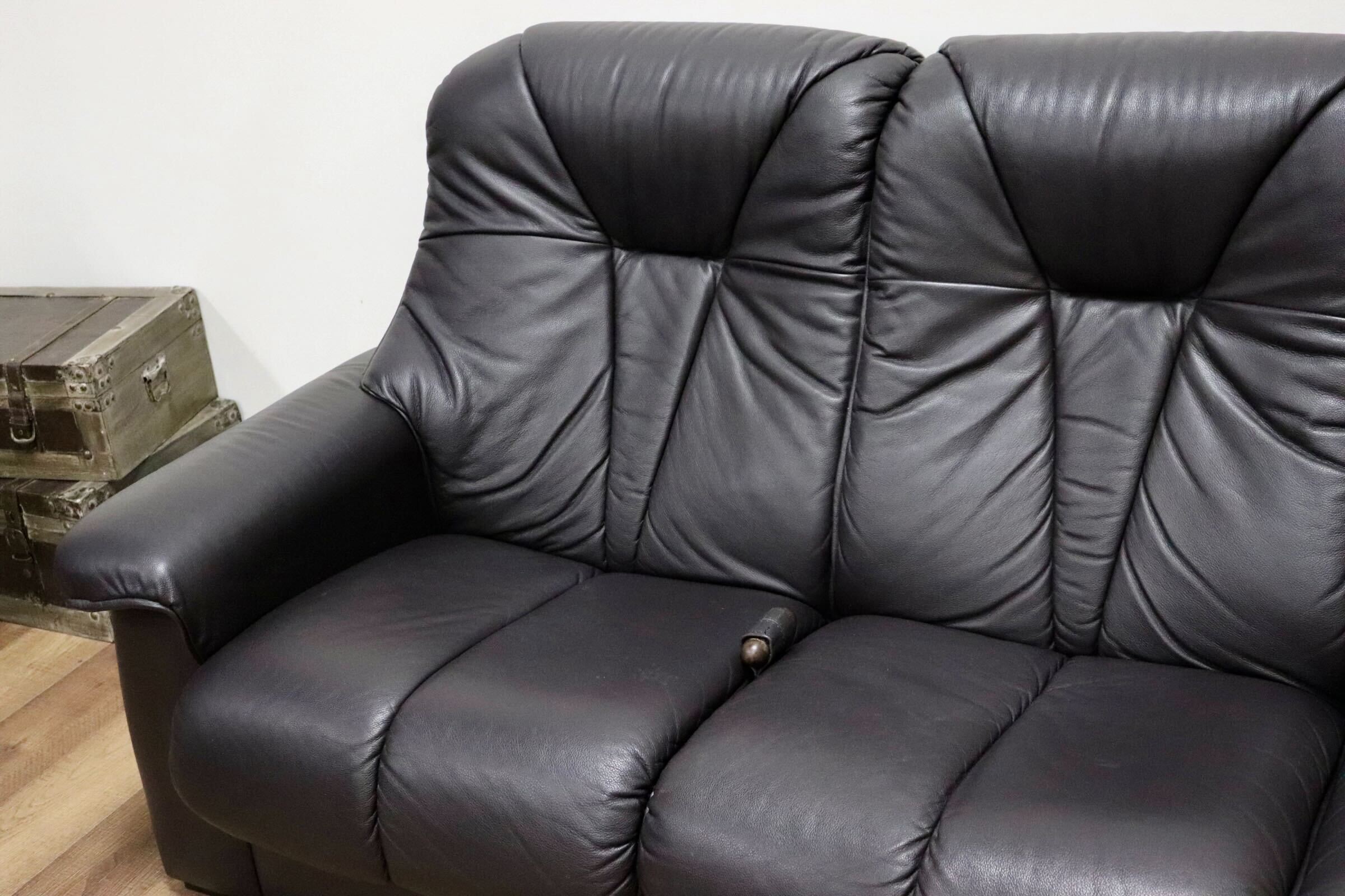 GMHN58○冨士ファニチア / FUJI FANITURE 3人掛けソファ トリプルソファ リクライニングソファ本革 ダークグレー 国産家具 定価約65万