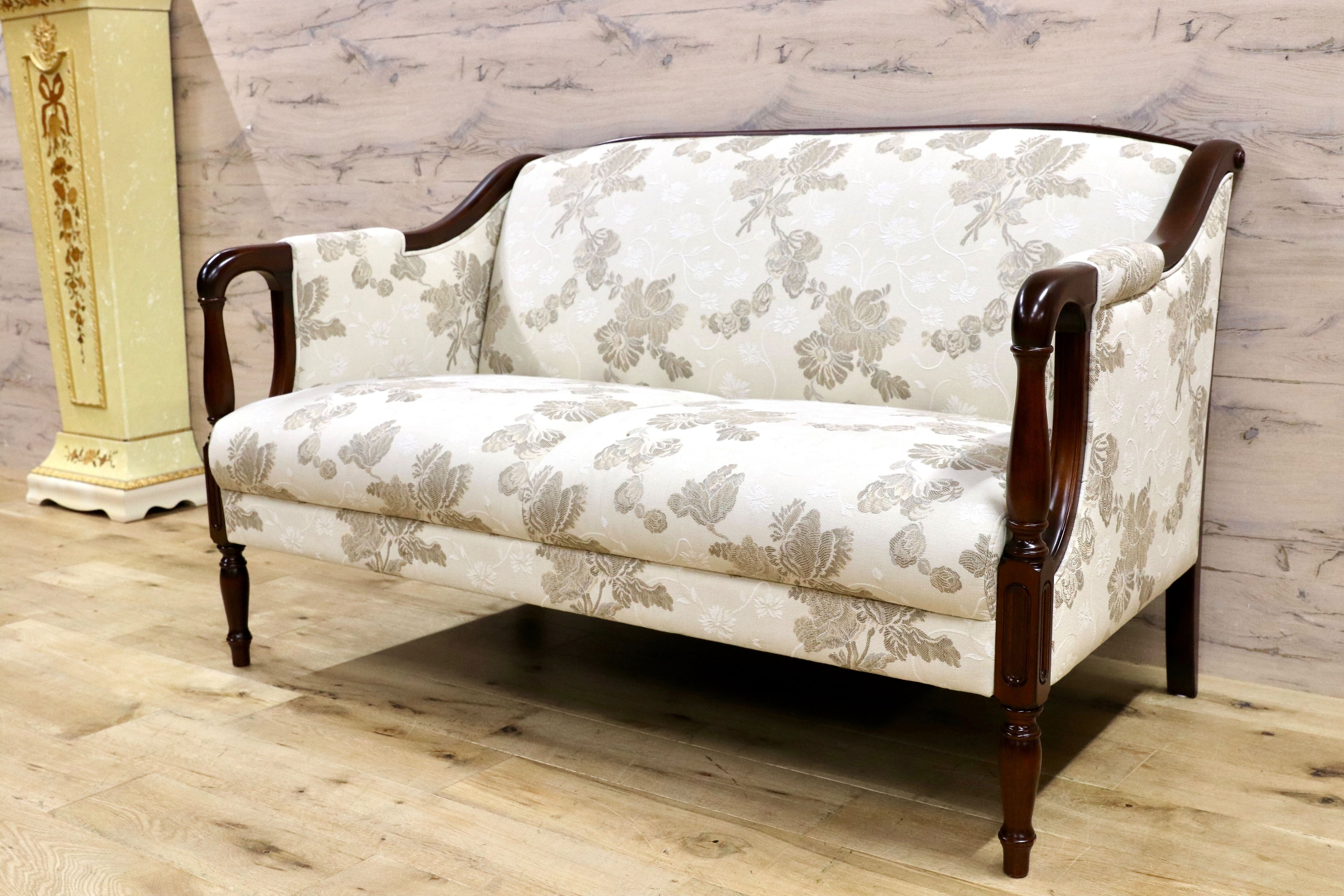 GMHS350○モリシゲ / MORISHIGE N-スペンサー 2人掛けソファ ラブソファ IDC大塚家具 クラシック エレガント 長椅子 約29万 美品