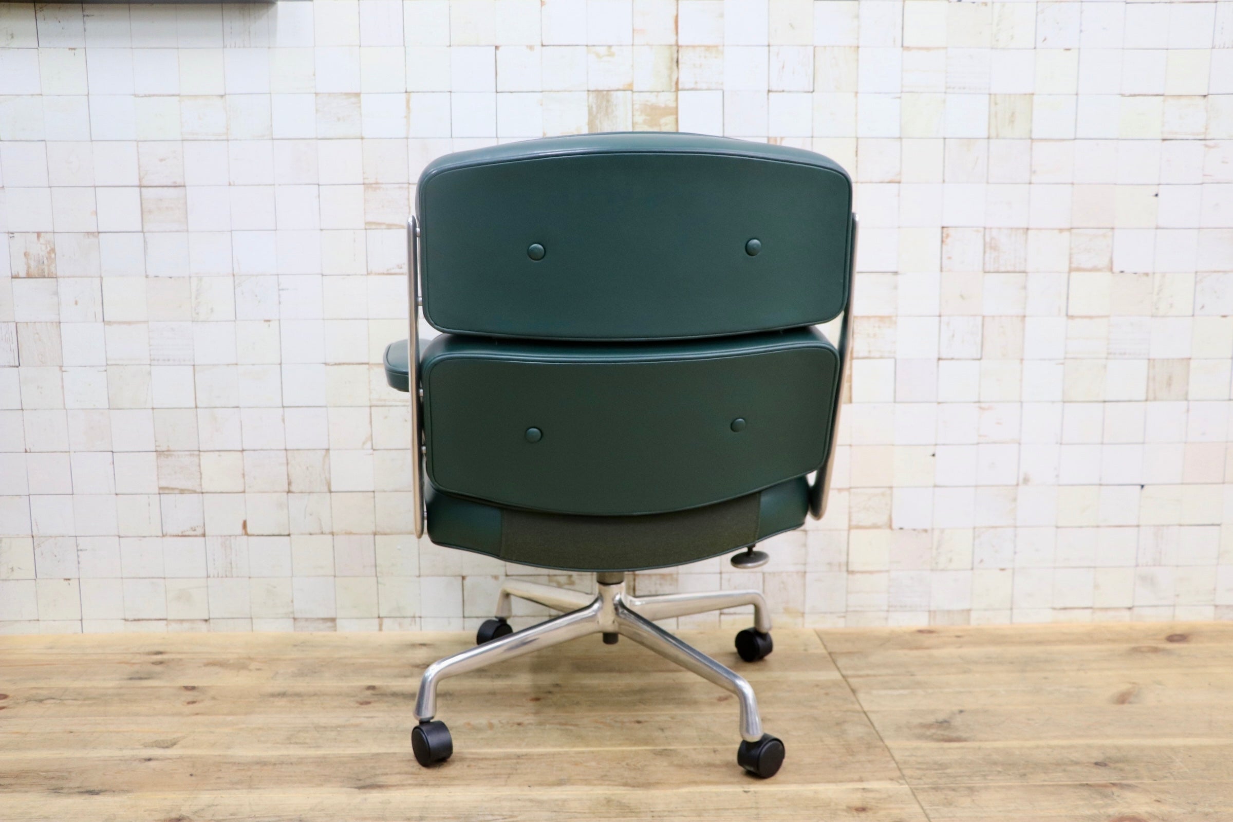 GMJO87O○Herman Miller / ハーマンミラー イームズ エグゼクティブチェア タイムライフチェア 本革 グリーン チャールズ&レイ 定価約95万
