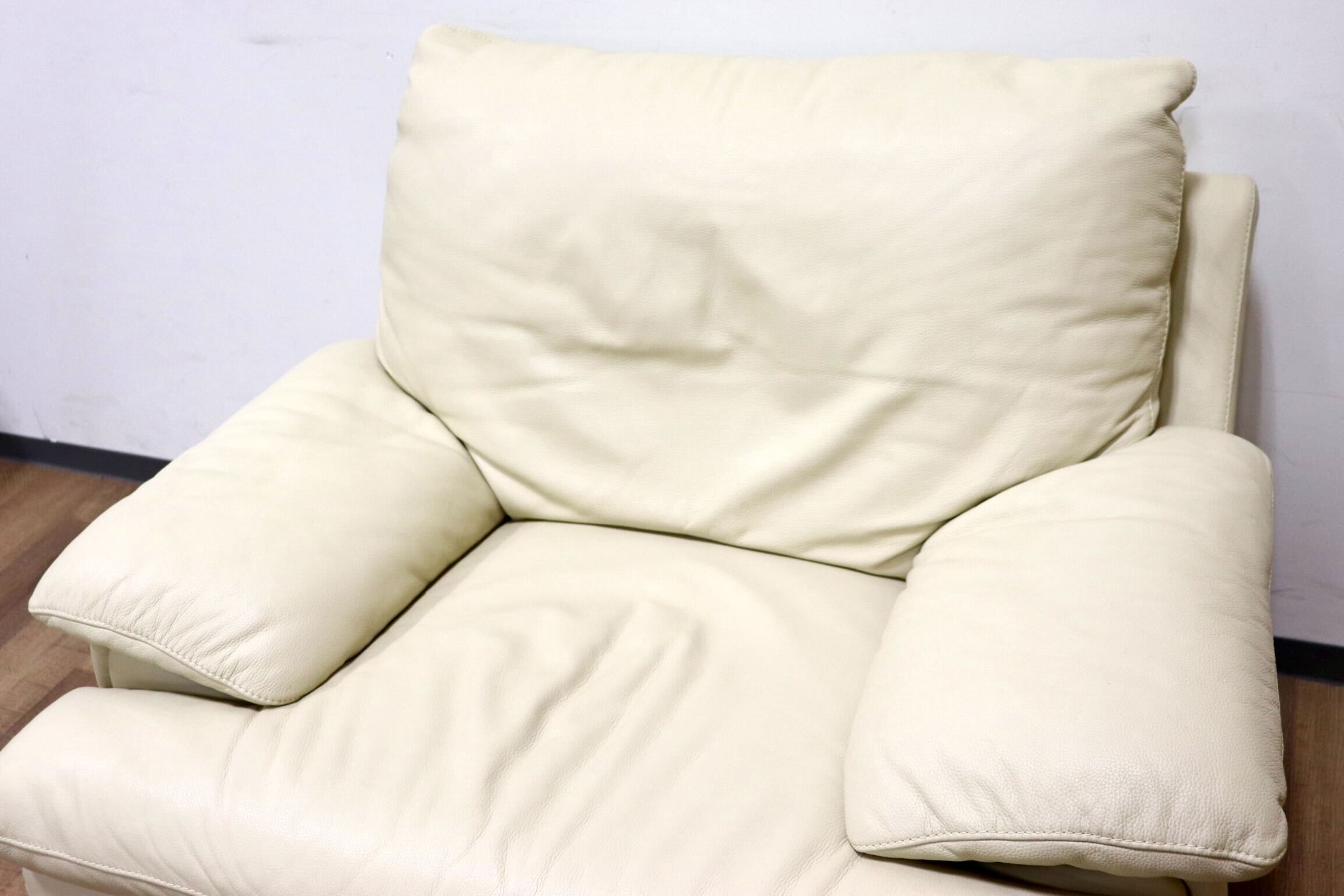 GMGS232A○IDC大塚家具 L/S Comfort-03 1人掛けソファ シングルソファ アームソファ 総革 アイボリー モダン 定価約16万 美品