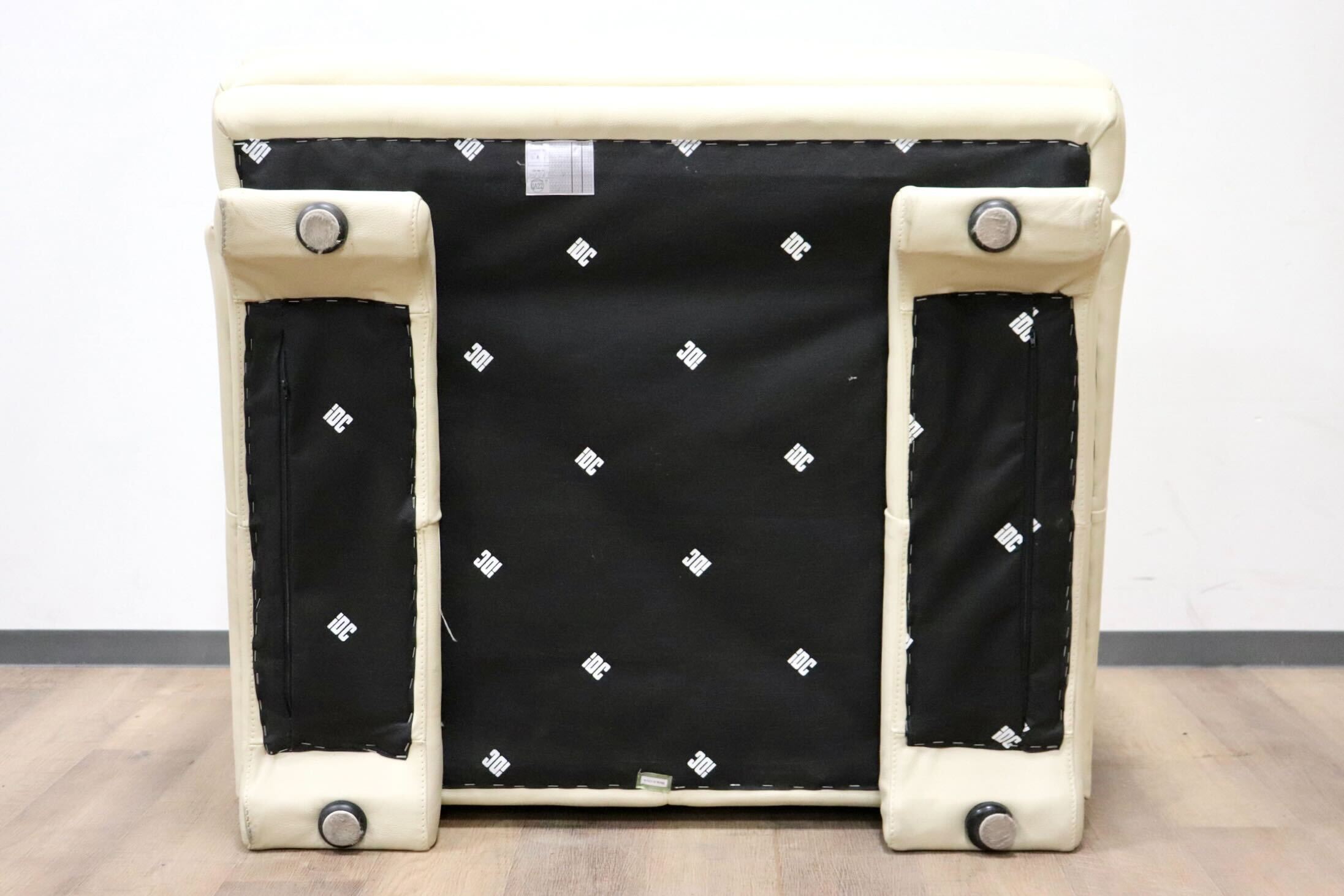 GMGS232A○IDC大塚家具 L/S Comfort-03 1人掛けソファ シングルソファ アームソファ 総革 アイボリー モダン 定価約16万 美品