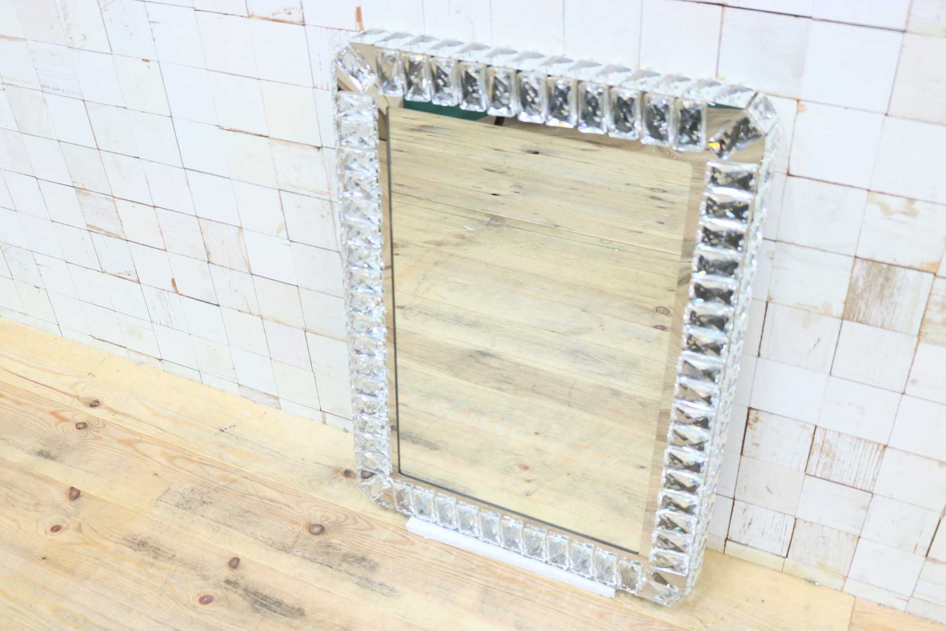 GMIK747B◯ウォールミラー 壁掛け鏡 壁掛けミラー 立て掛けミラー 鏡 照明付き 長方形 クリスタル 店舗什器 インテリア 未使用