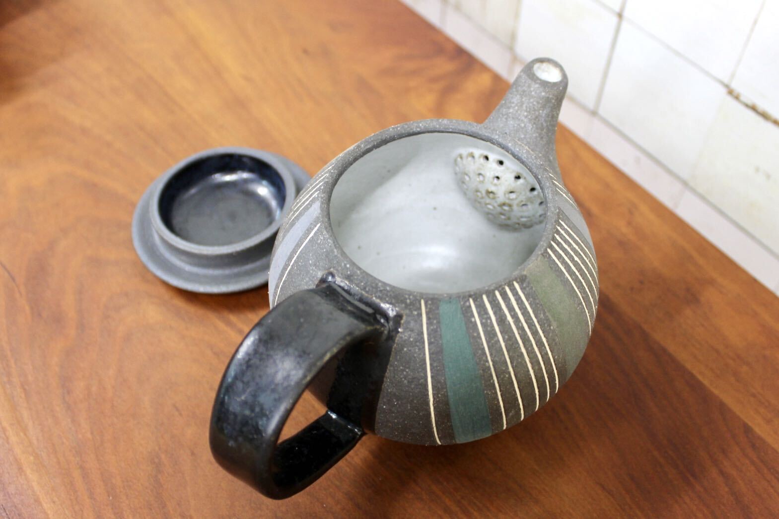 GMJO128〇市野悟窯 市野哲次 丹波焼 彩色線象嵌 ティーポット 陶器 現代陶芸 作家物