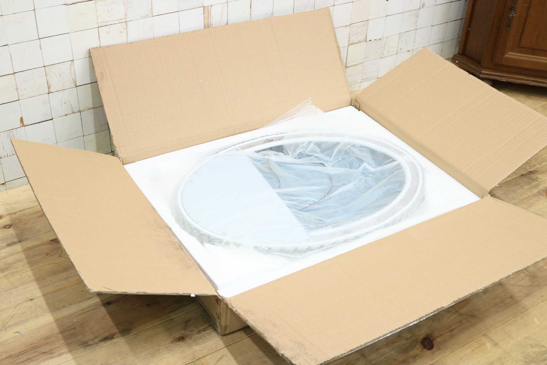 GMIK747C◯ウォールミラー 壁掛け鏡 壁掛けミラー 立て掛けミラー 鏡 照明付き 楕円形 クリスタル 店舗什器 インテリア 未使用