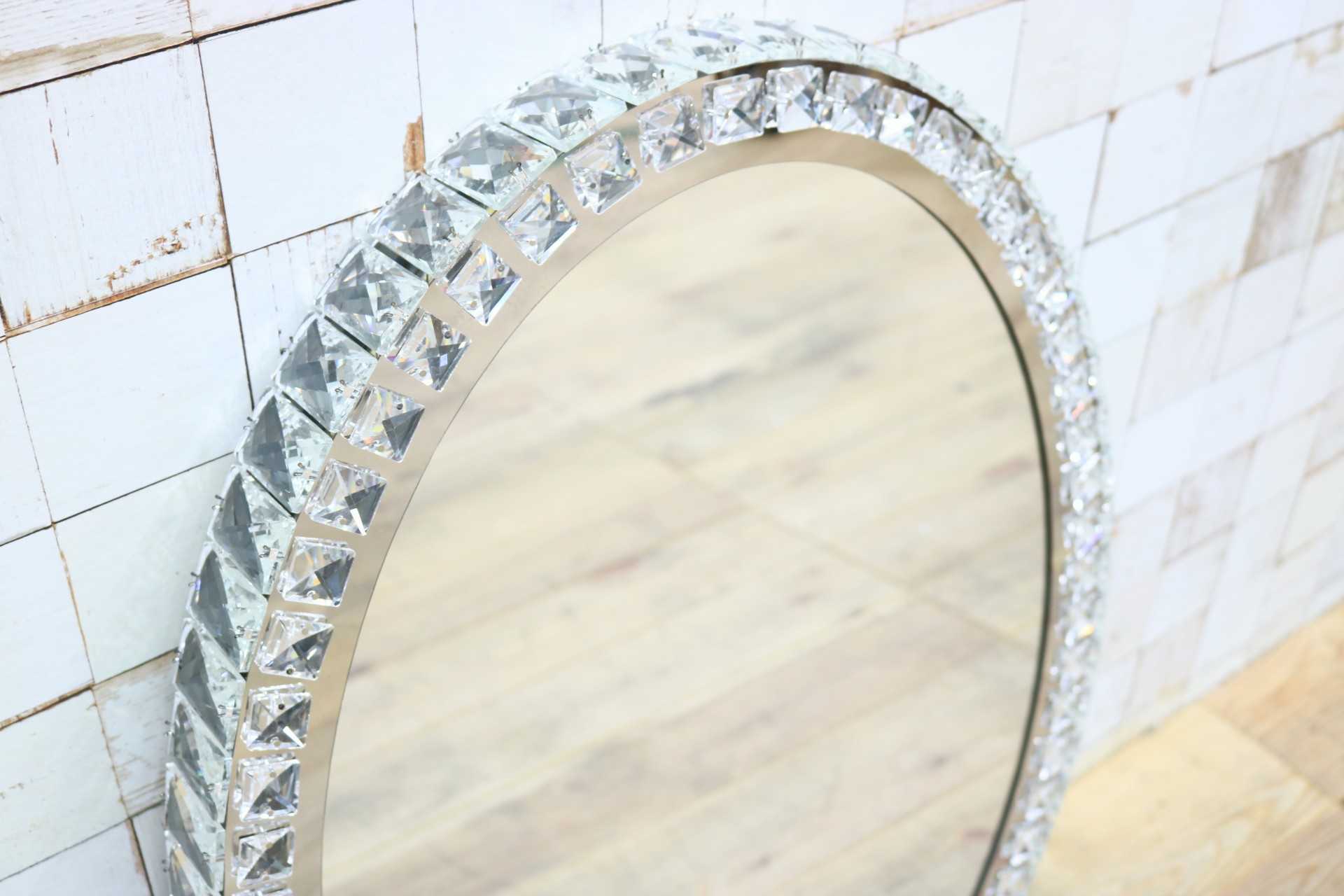 GMIK747C◯ウォールミラー 壁掛け鏡 壁掛けミラー 立て掛けミラー 鏡 照明付き 楕円形 クリスタル 店舗什器 インテリア 未使用