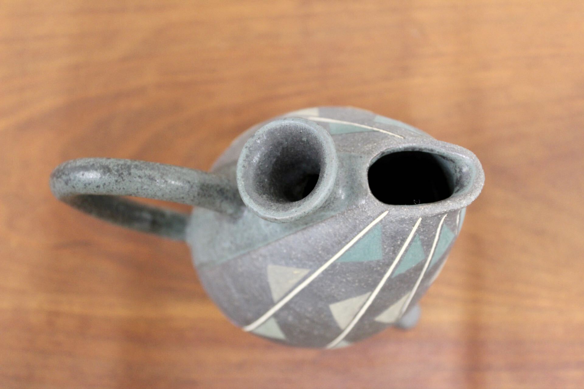 GMJO117B〇市野悟窯 市野哲次 丹波焼 彩色線象嵌 酒器 足付き 陶器 現代陶芸 作家物