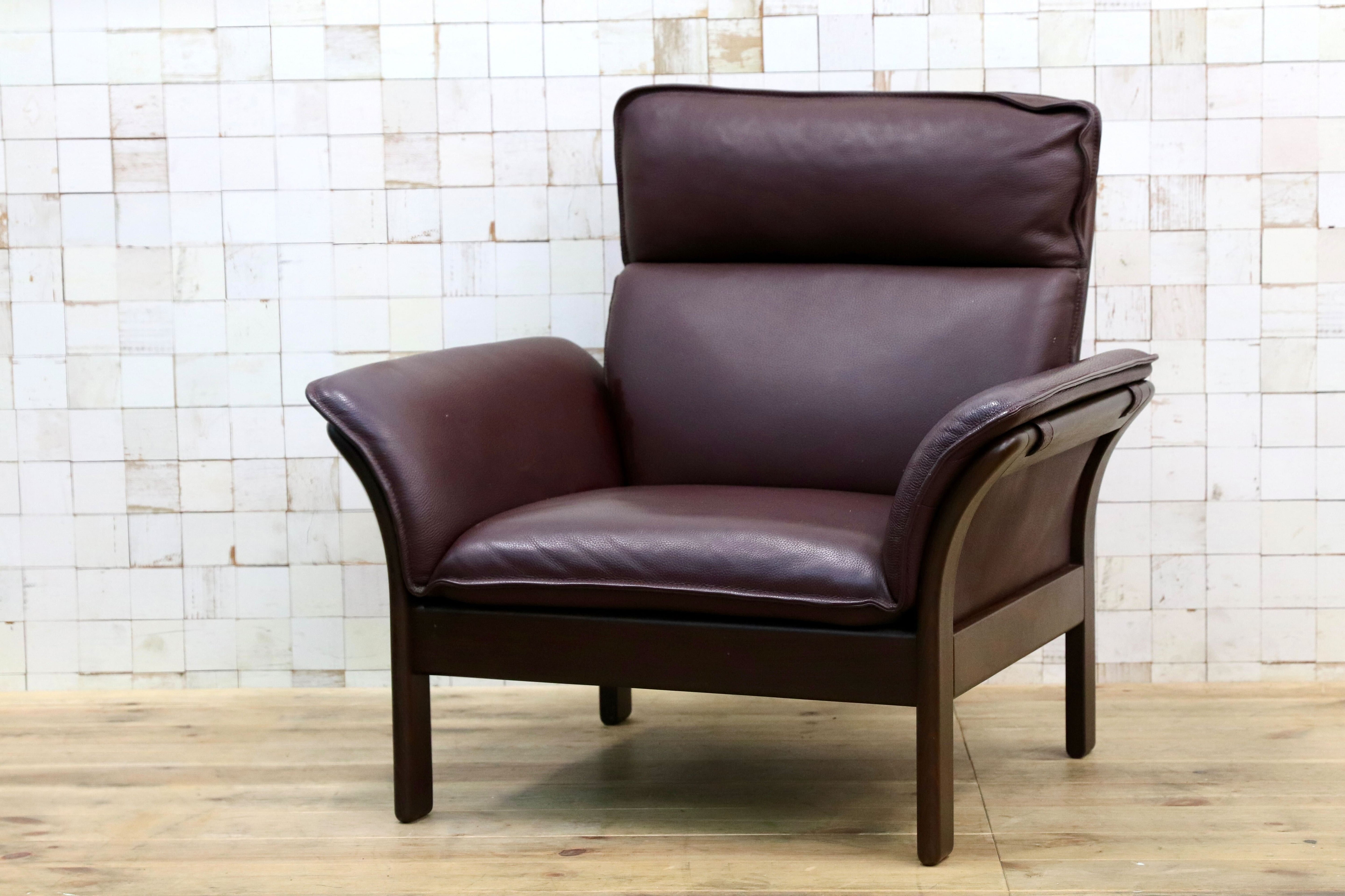 GMIH508○erpo / エルポ AS-ER-01 1人掛けソファ シングルソファ ラウンジチェア 本革 レザー 無垢材 ドイツ IDC大塚家具 定価約51万