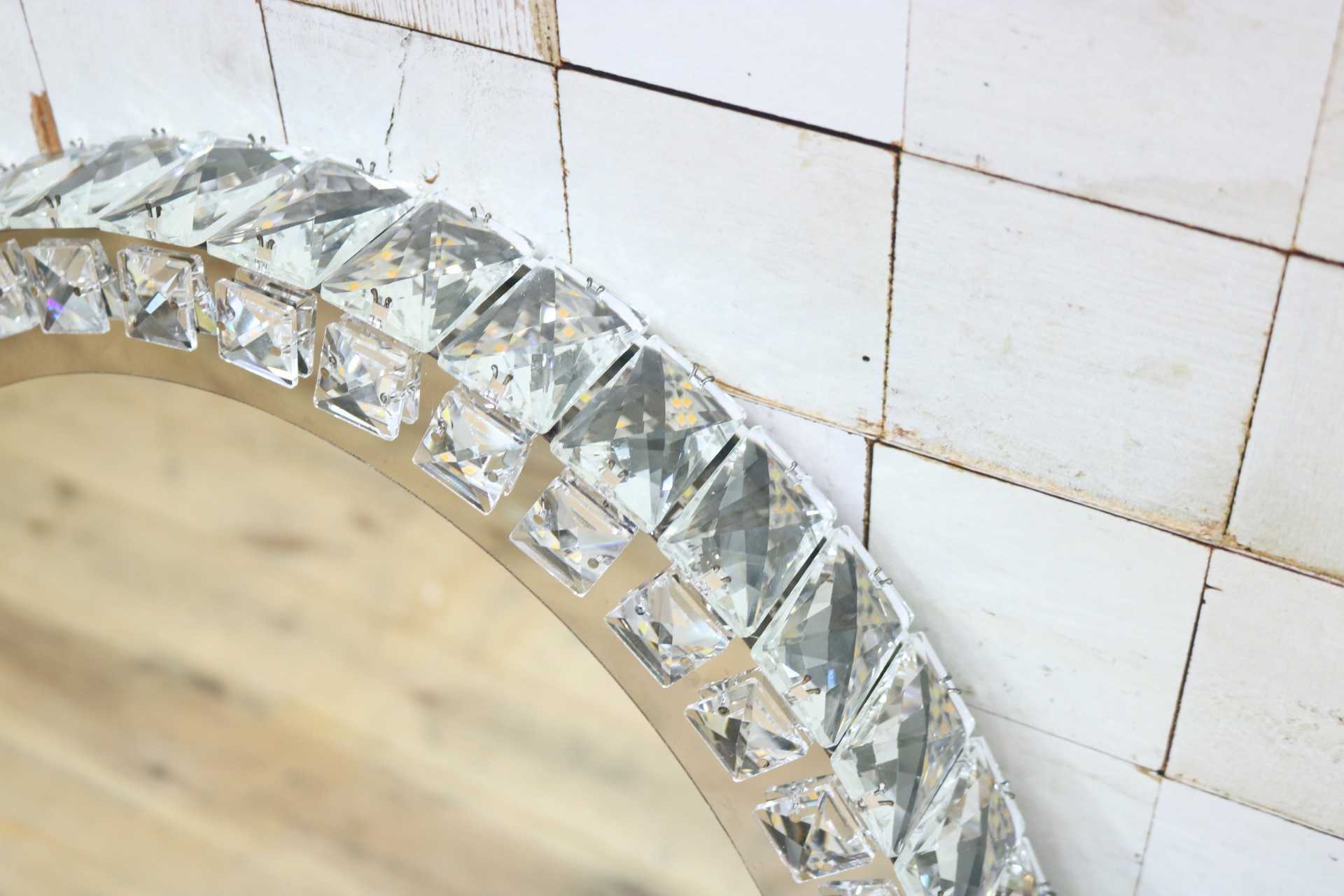 GMIK747C◯ウォールミラー 壁掛け鏡 壁掛けミラー 立て掛けミラー 鏡 照明付き 楕円形 クリスタル 店舗什器 インテリア 未使用