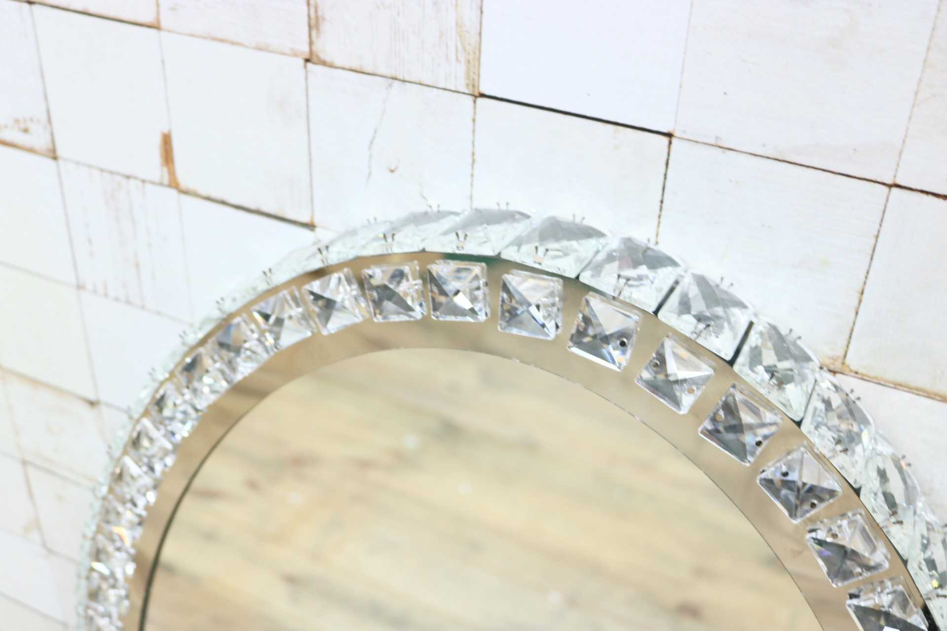 GMIK747D◯ウォールミラー 壁掛け鏡 壁掛けミラー 立て掛けミラー 鏡 照明付き 楕円形 クリスタル 店舗什器 インテリア 未使用