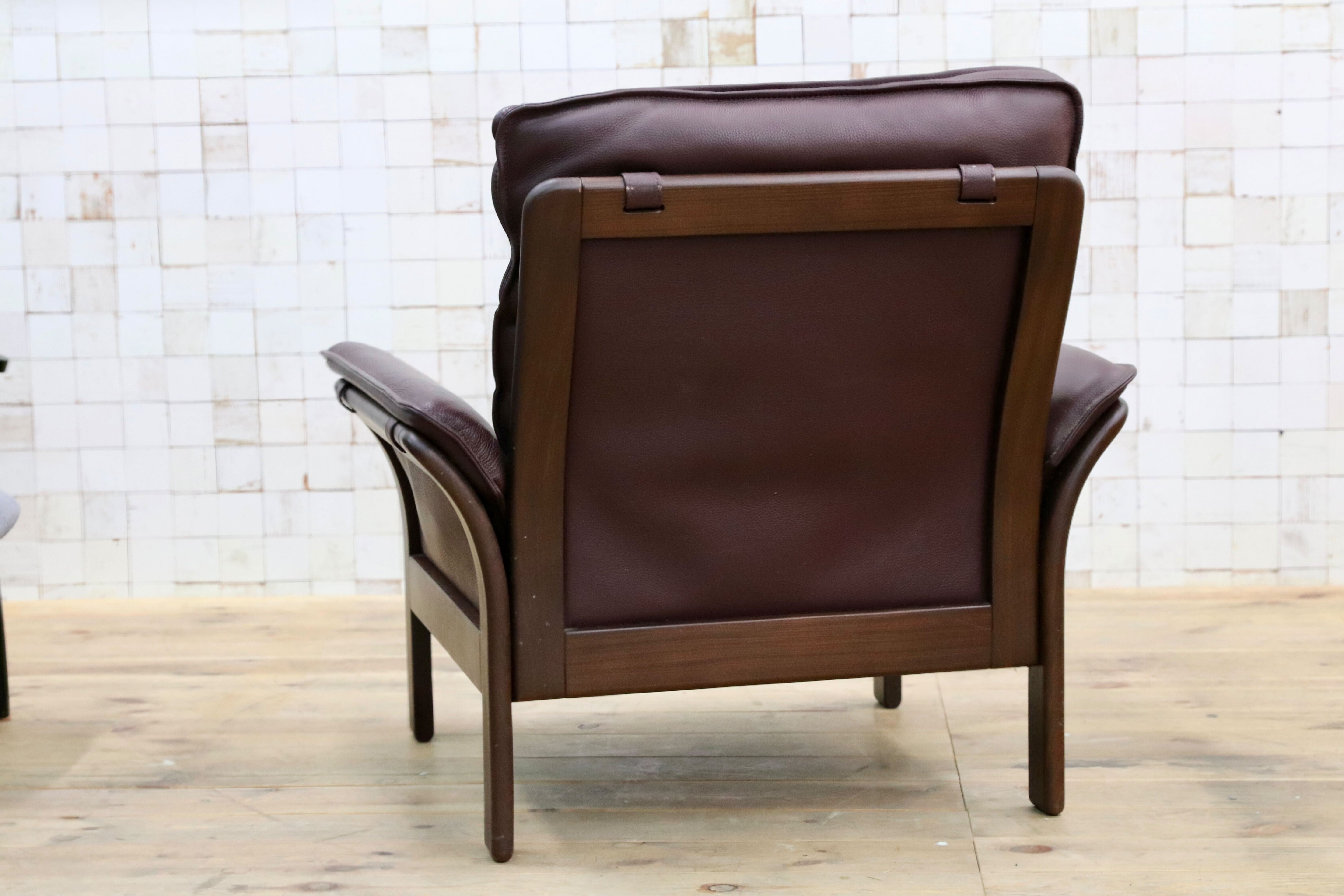 GMIH508○erpo / エルポ AS-ER-01 1人掛けソファ シングルソファ ラウンジチェア 本革 レザー 無垢材 ドイツ IDC大塚家具 定価約51万