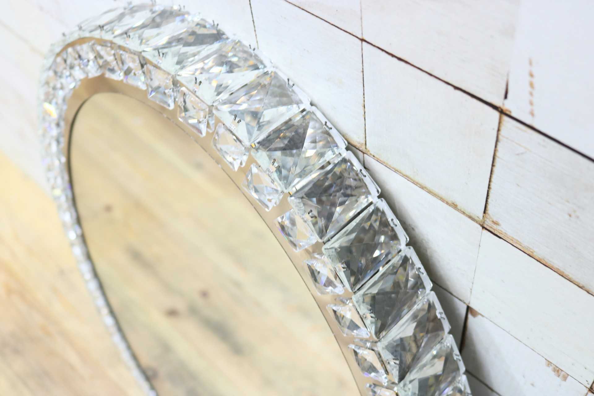 GMIK747D◯ウォールミラー 壁掛け鏡 壁掛けミラー 立て掛けミラー 鏡 照明付き 楕円形 クリスタル 店舗什器 インテリア 未使用