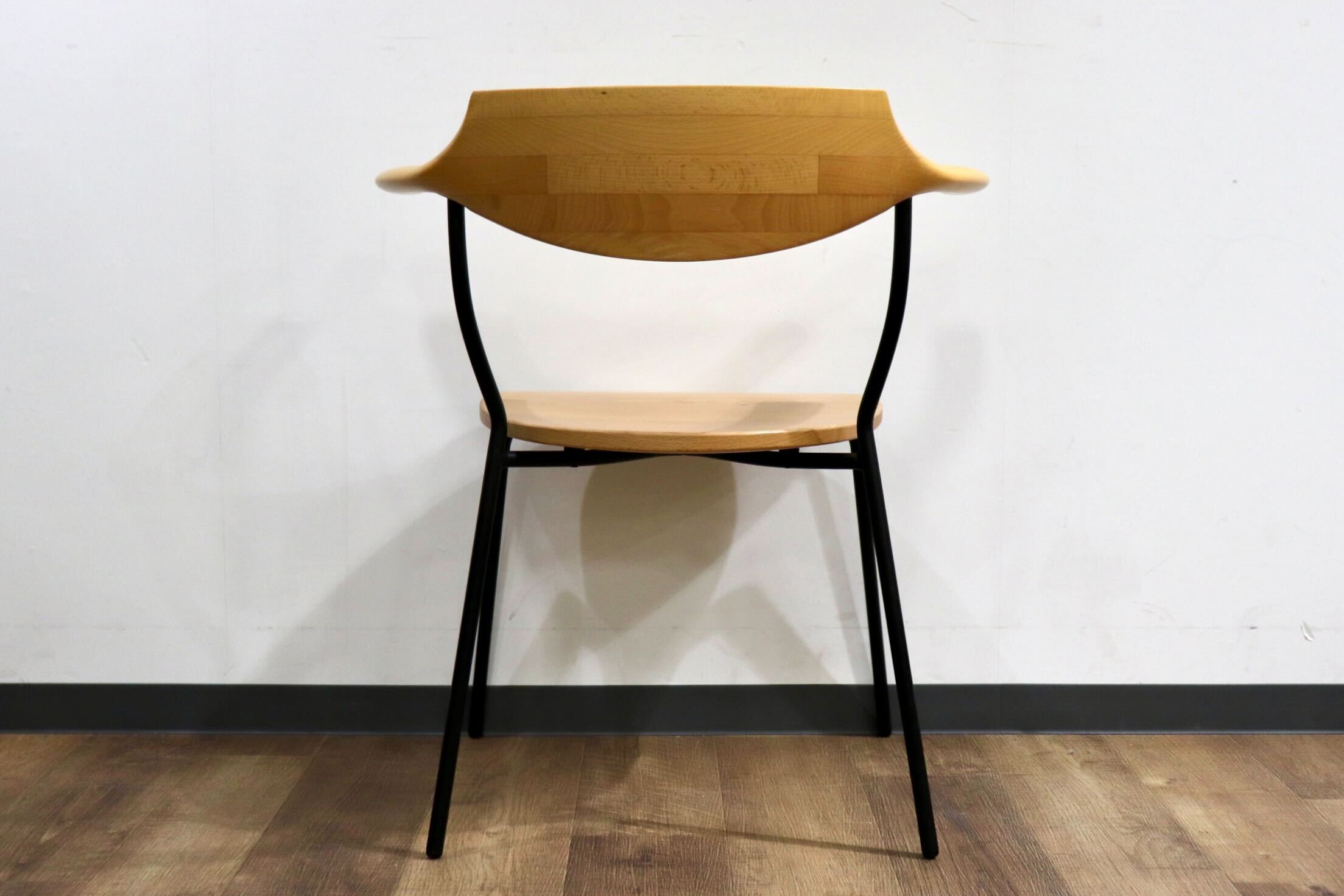 GMHO132D○アトリエ木馬 / ATELIER MOKUBA TRI chair トライチェア アームチェア 椅子 ビーチ無垢材 定価9.7万