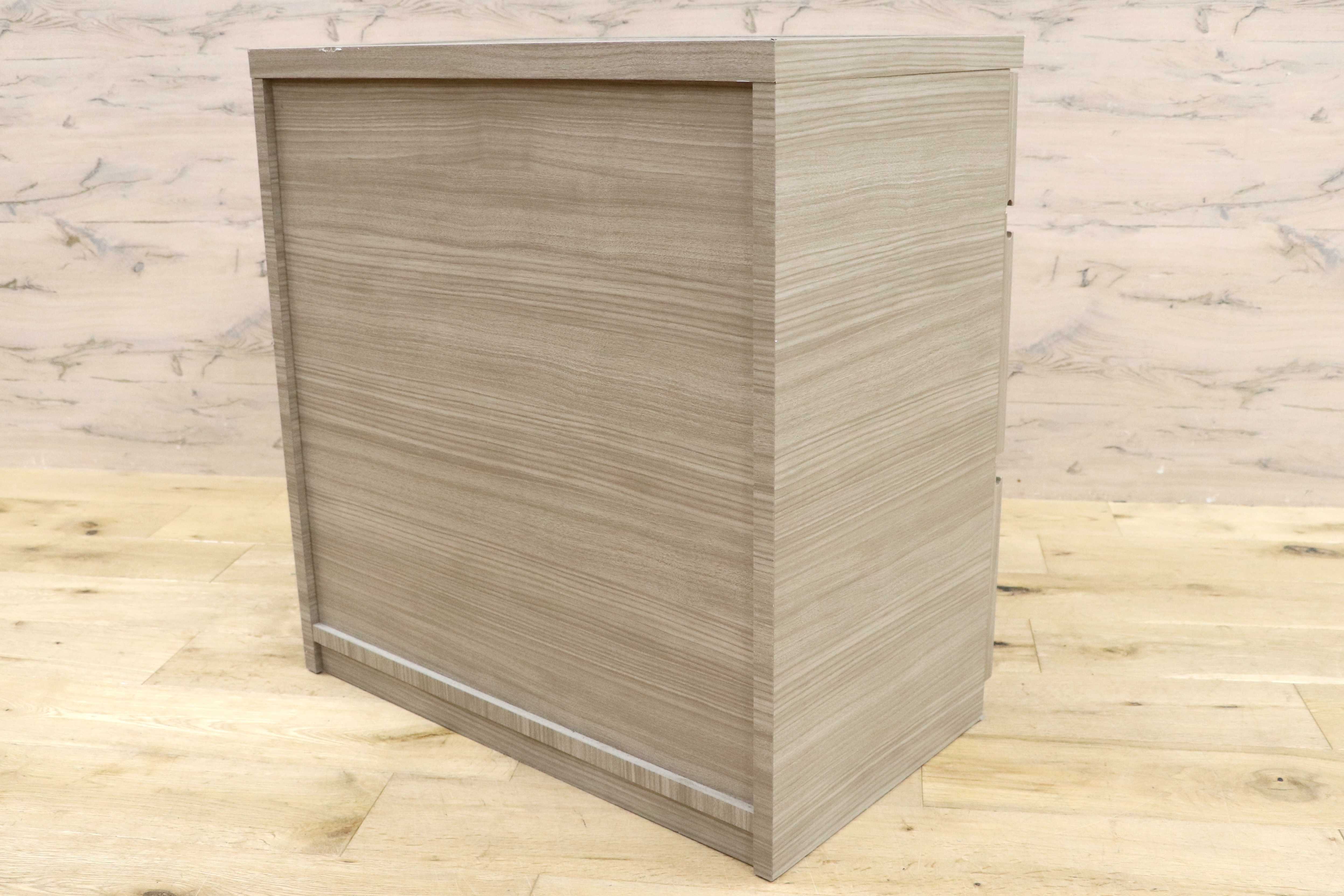 GMIH240○ガラスコレクションケース付き チェスト アクセサリーケース 収納 引き出し 収納タンス ベッドサイドチェスト 展示品