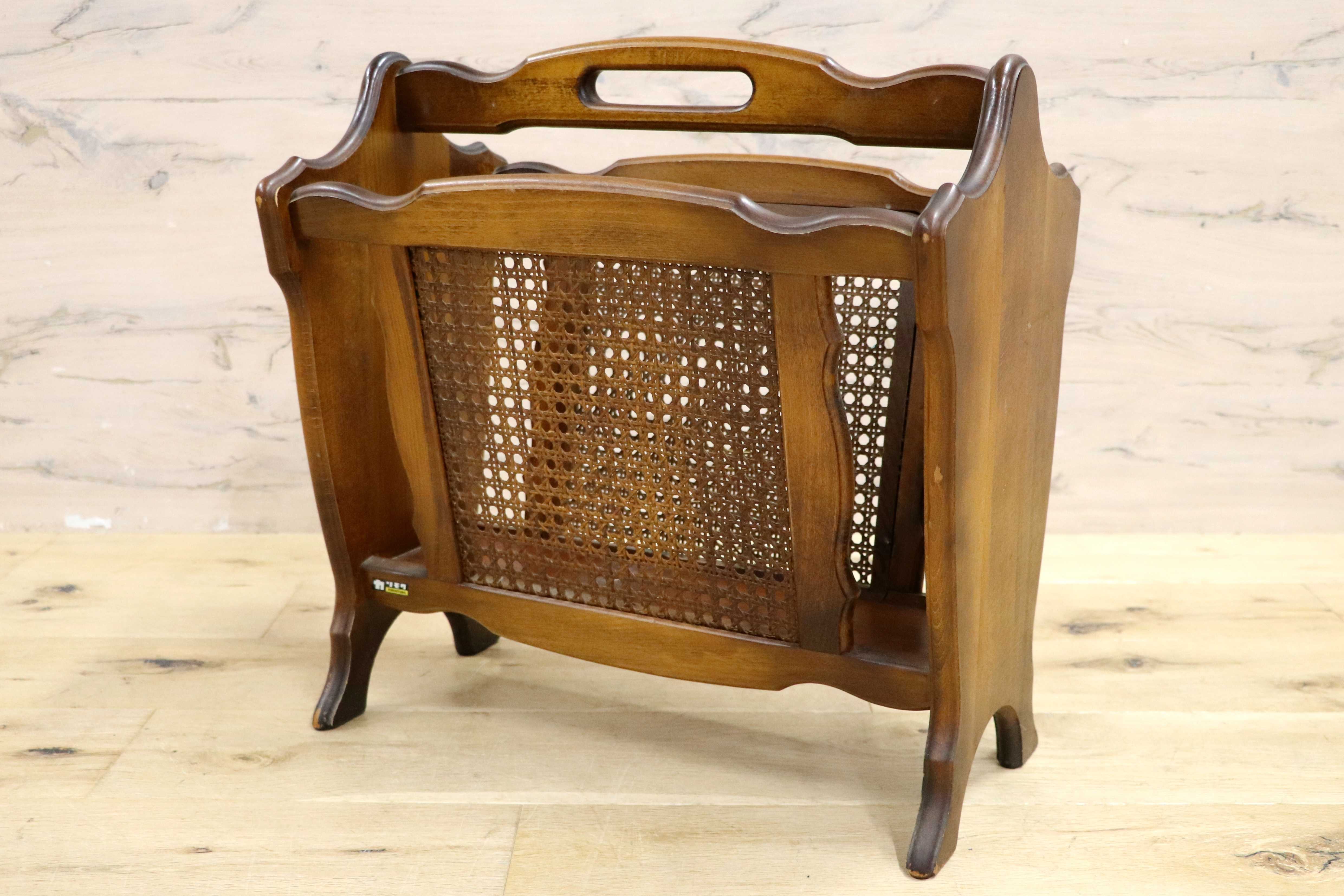 GMIH283○karimoku / カリモク コロニアル マガジンラック ブックスタンド 本棚 棚 シェルフ レトロ アンティーク インテリア スリッパ