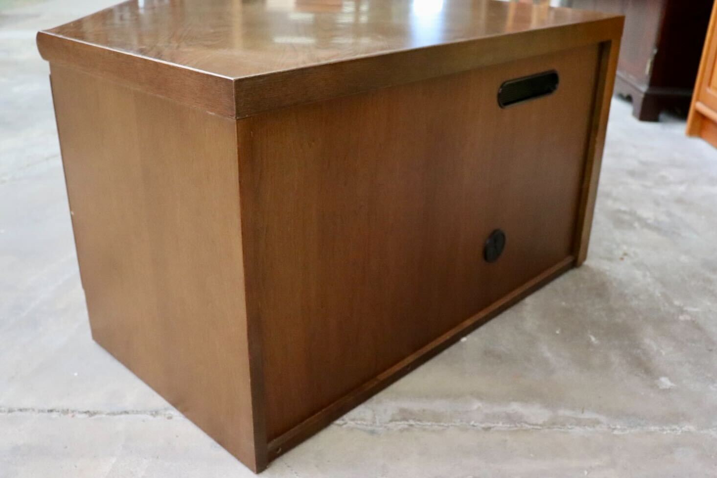 GMIK351A○karimoku / カリモク コーナーテレビ台 コーナーキャビネット 飾り棚 リビング収納 オーク材 国産家具 レトロ 木製 収納