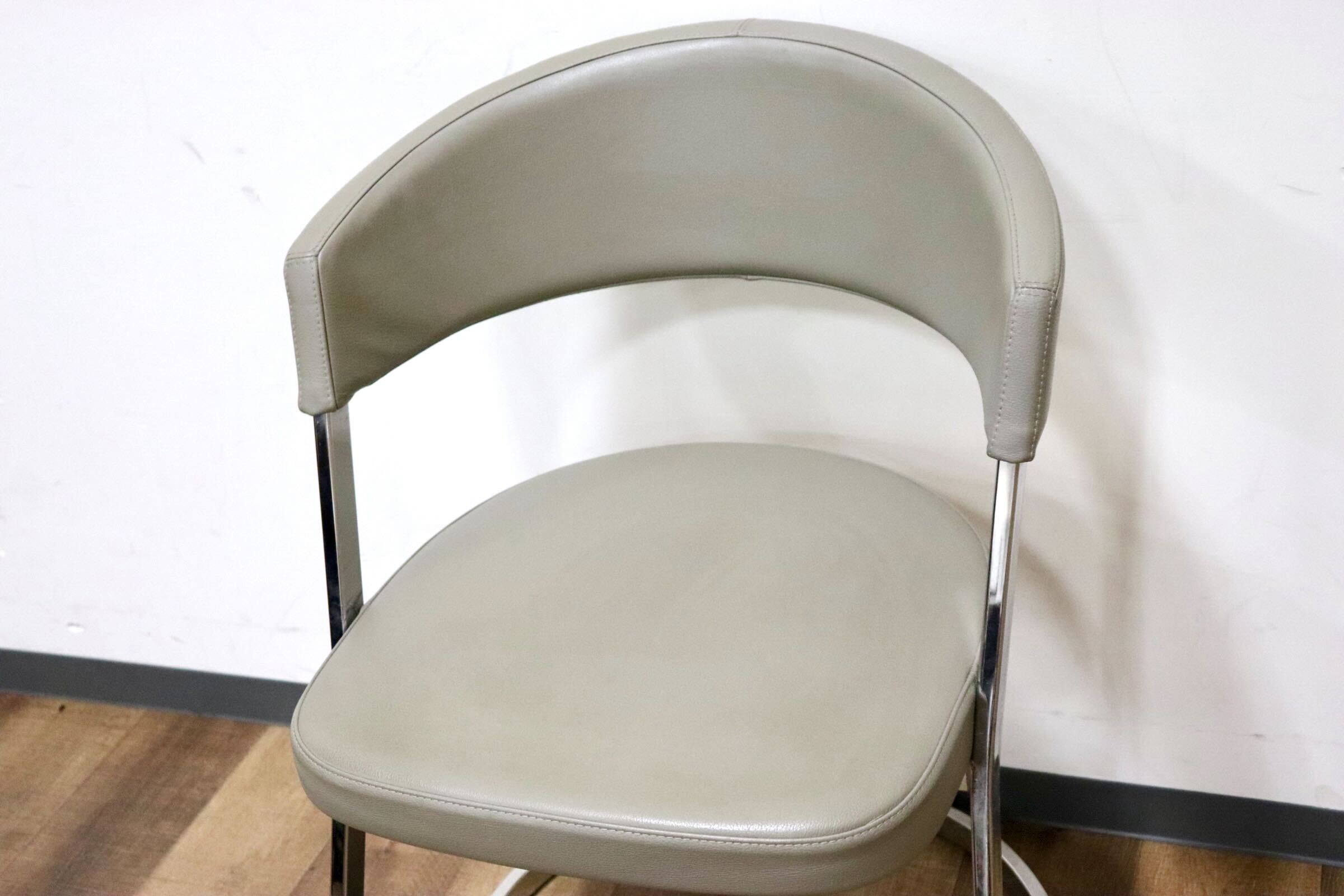 GMHK205C○Calligaris / カリガリス BAY ベイ ダイニングチェア 食卓椅子 サロンチェア 什器 本革 グレー イタリアモダン 定価約6万