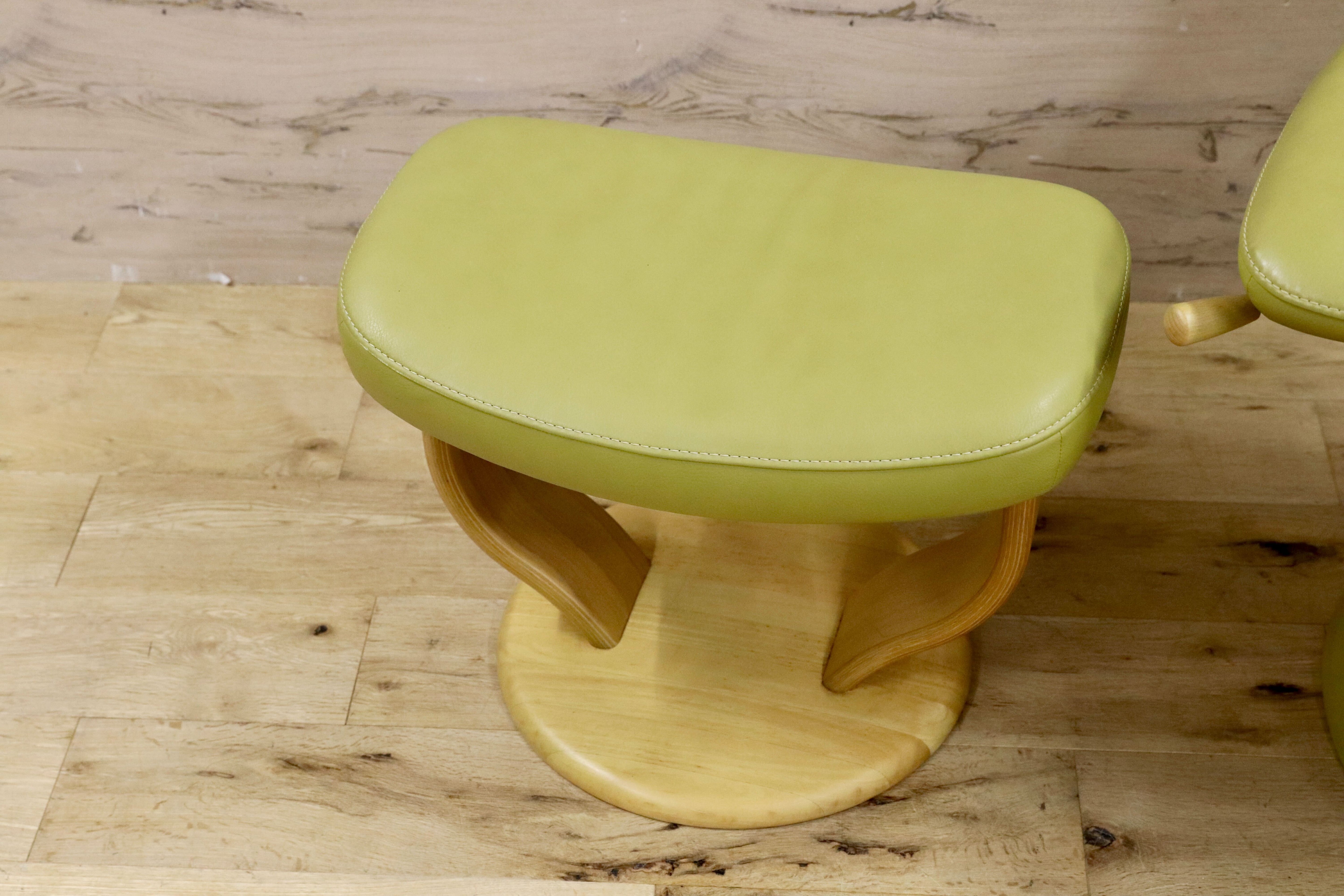 GMHK813B○karimoku / カリモク アールポジション リクライニングチェア 1人掛けソファ 本革 ライムグリーン ラウンジチェア 国産家具