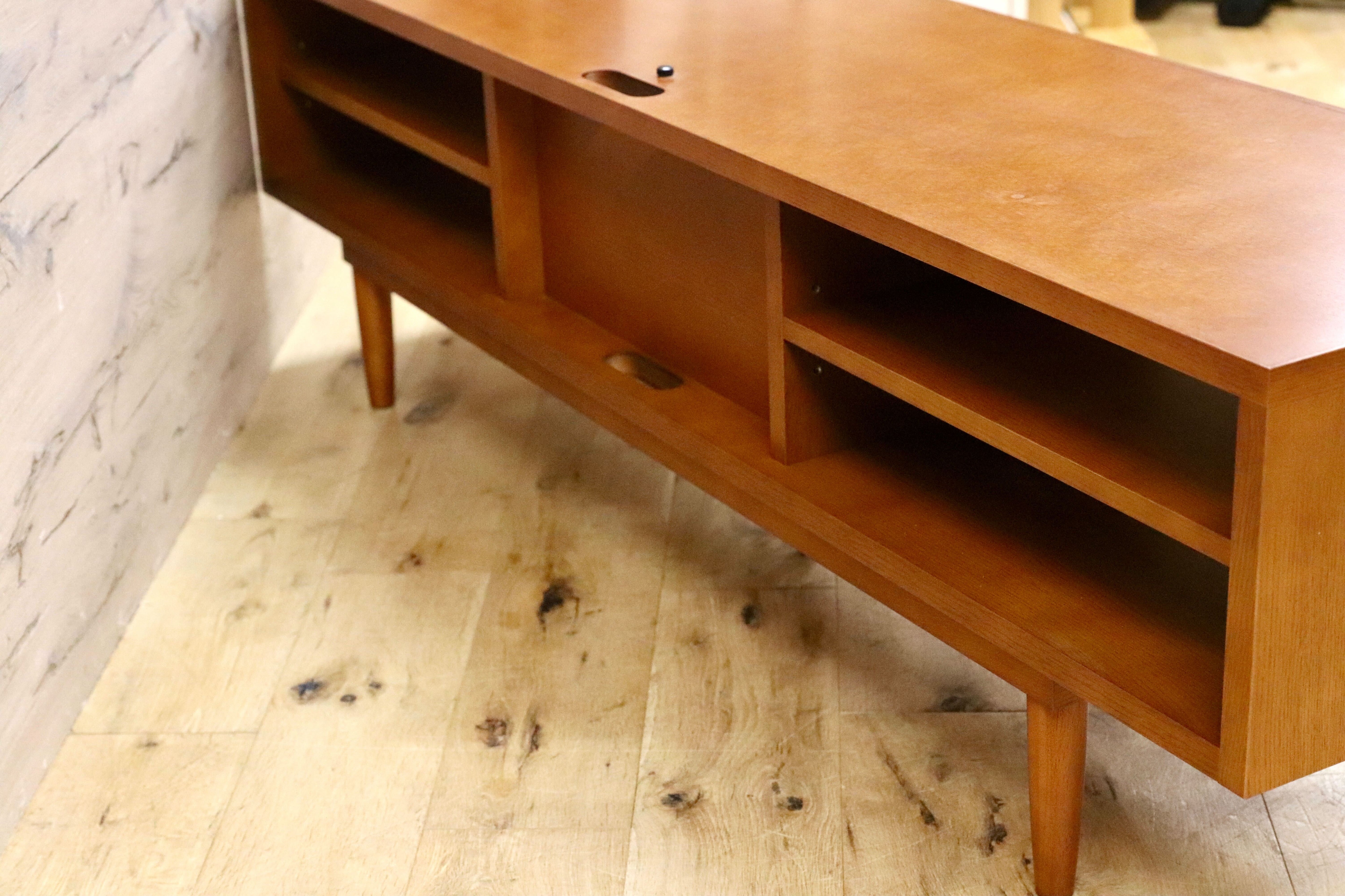 GMHH242○カリモク60 テレビボード TVボード AVボード リビング収納 ローボード サイドボード 約12万 展示品