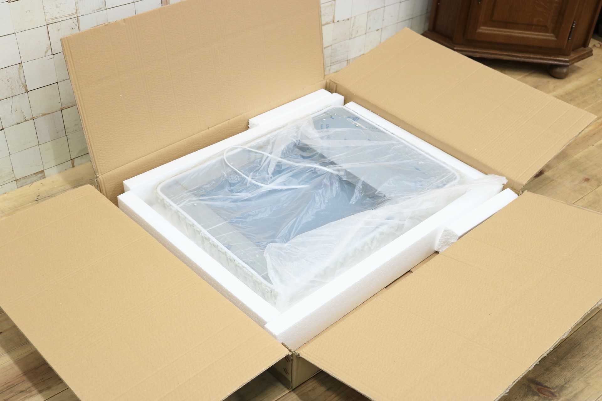 GMIK747H◯ウォールミラー 壁掛け鏡 壁掛けミラー 立て掛けミラー 鏡 照明付き 長方形 クリスタル 店舗什器 インテリア 未使用