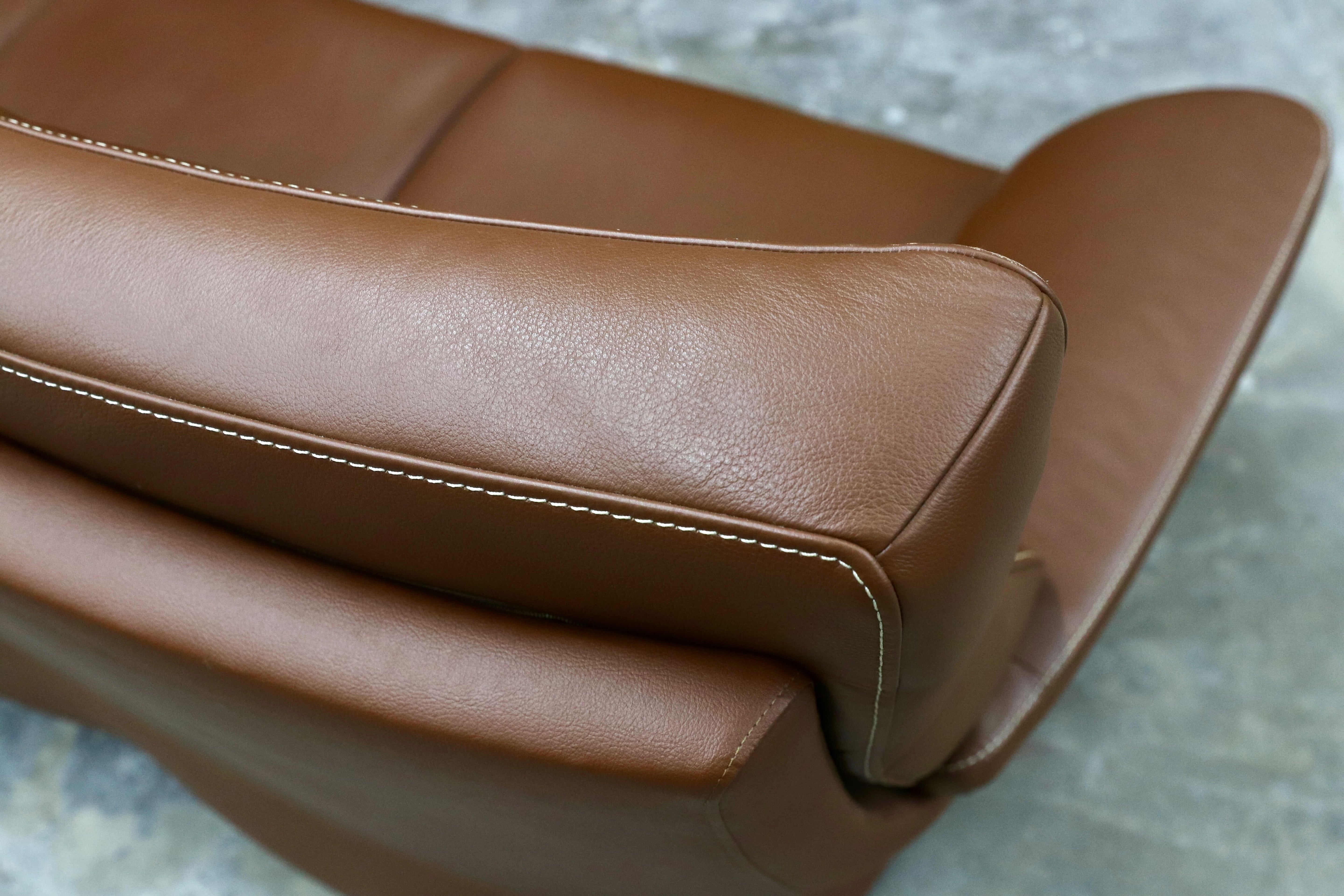 GMIK520○karimoku / カリモク ZW73モデル 3人掛けソファ トリプルソファ ブラウン 長椅子 本革 国産家具 定価約39.4万