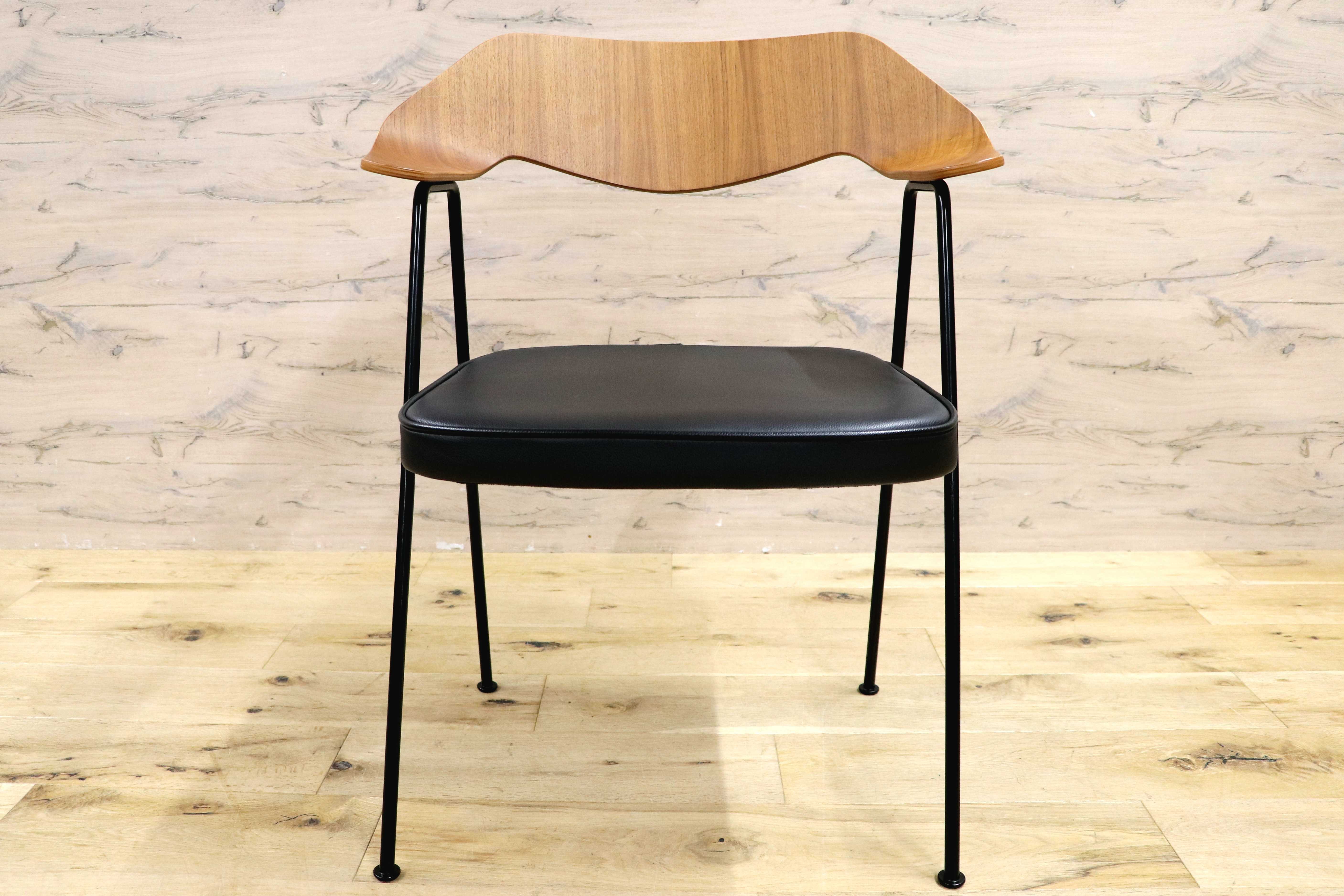 GMIK573E○ACTUS / アクタス Case Furniture 675チェア ロビン・デイ 椅子 本革 レザーシート オークフレーム スチールレッグ 展示品