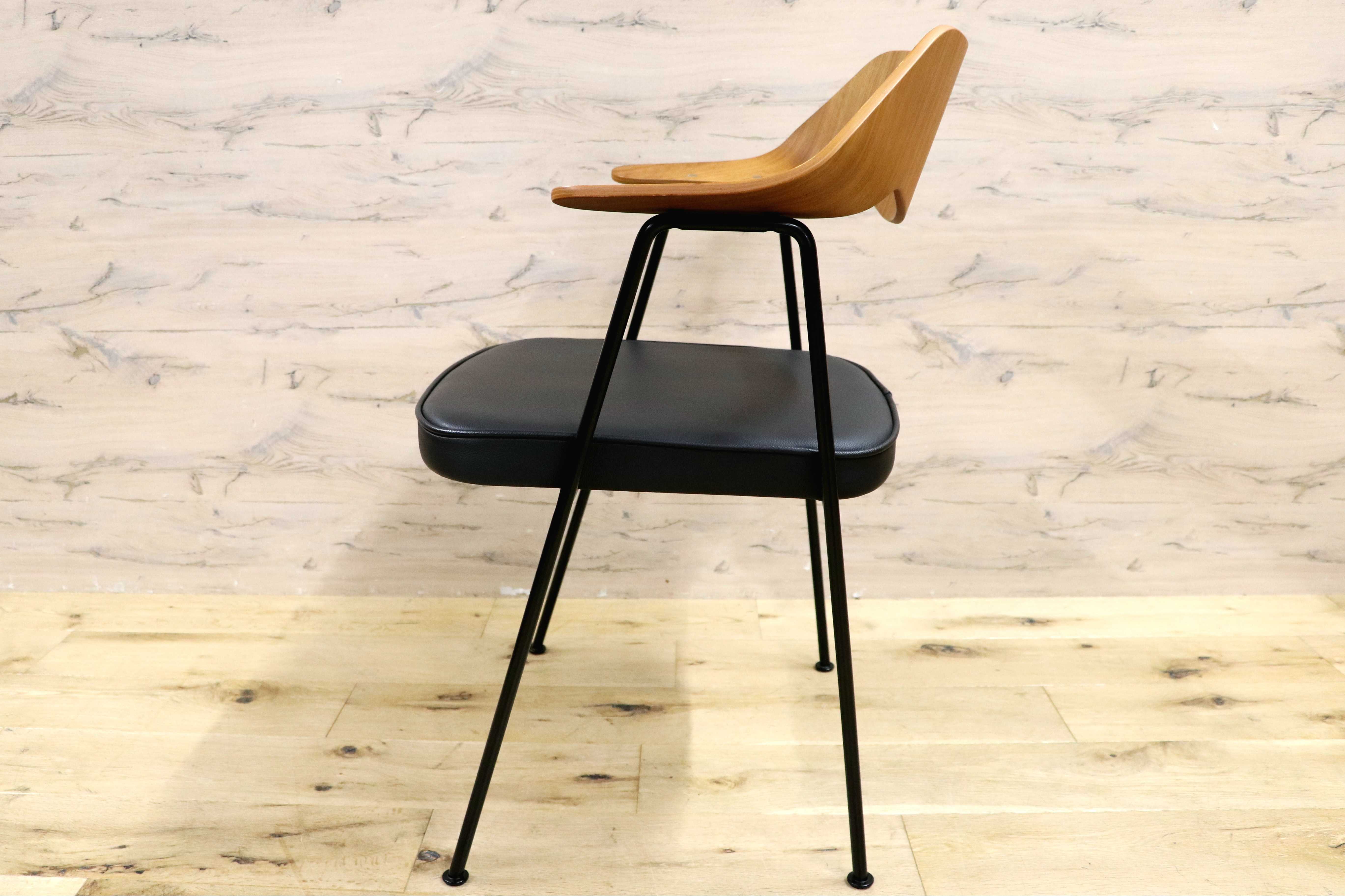 GMIK573E○ACTUS / アクタス Case Furniture 675チェア ロビン・デイ 椅子 本革 レザーシート オークフレーム スチールレッグ 展示品