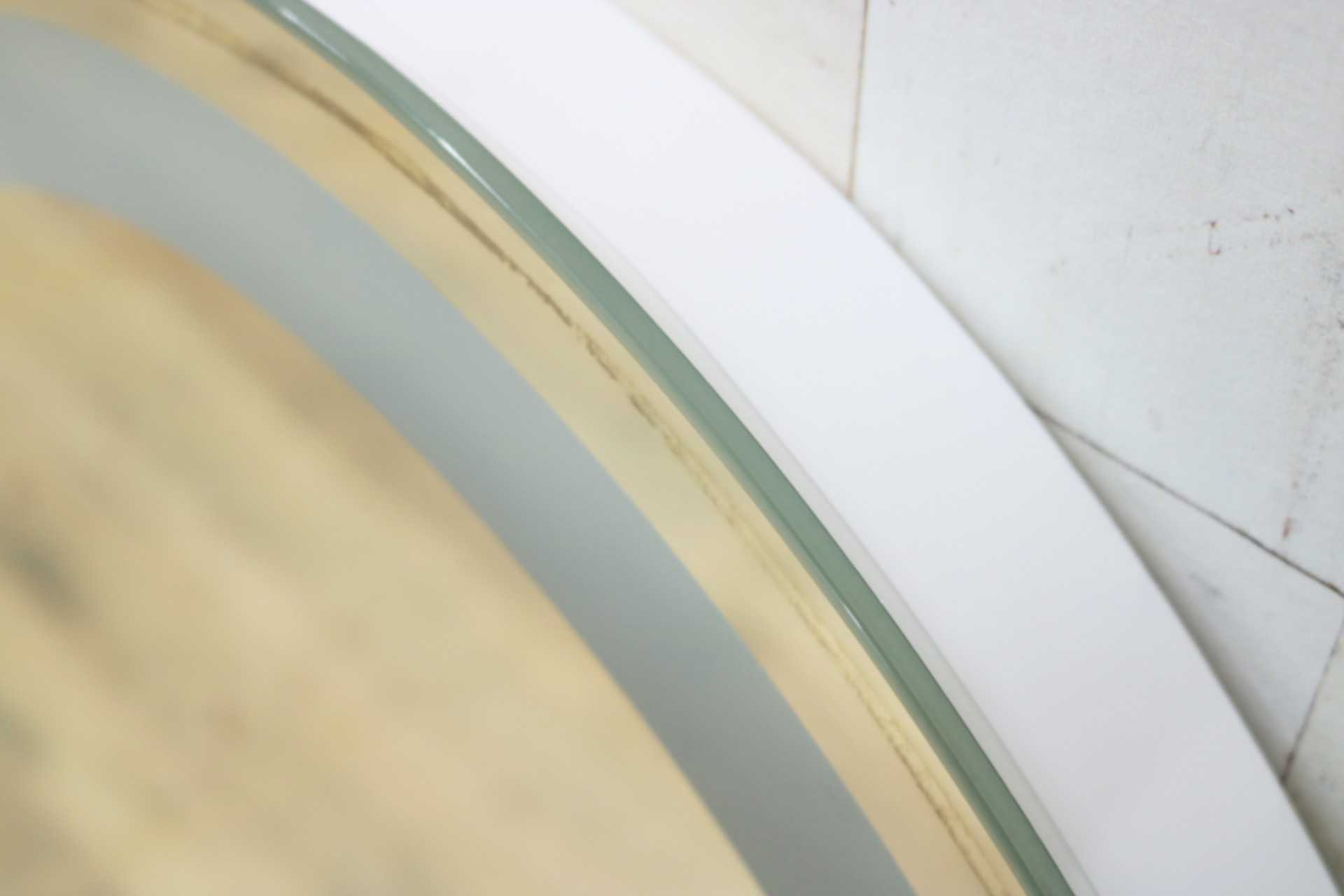 GMIK747I◯ウォールミラー 壁掛け鏡 壁掛けミラー 立て掛けミラー オーバルミラー 楕円形 照明付き フレームレス 店舗什器 モダン 未使用