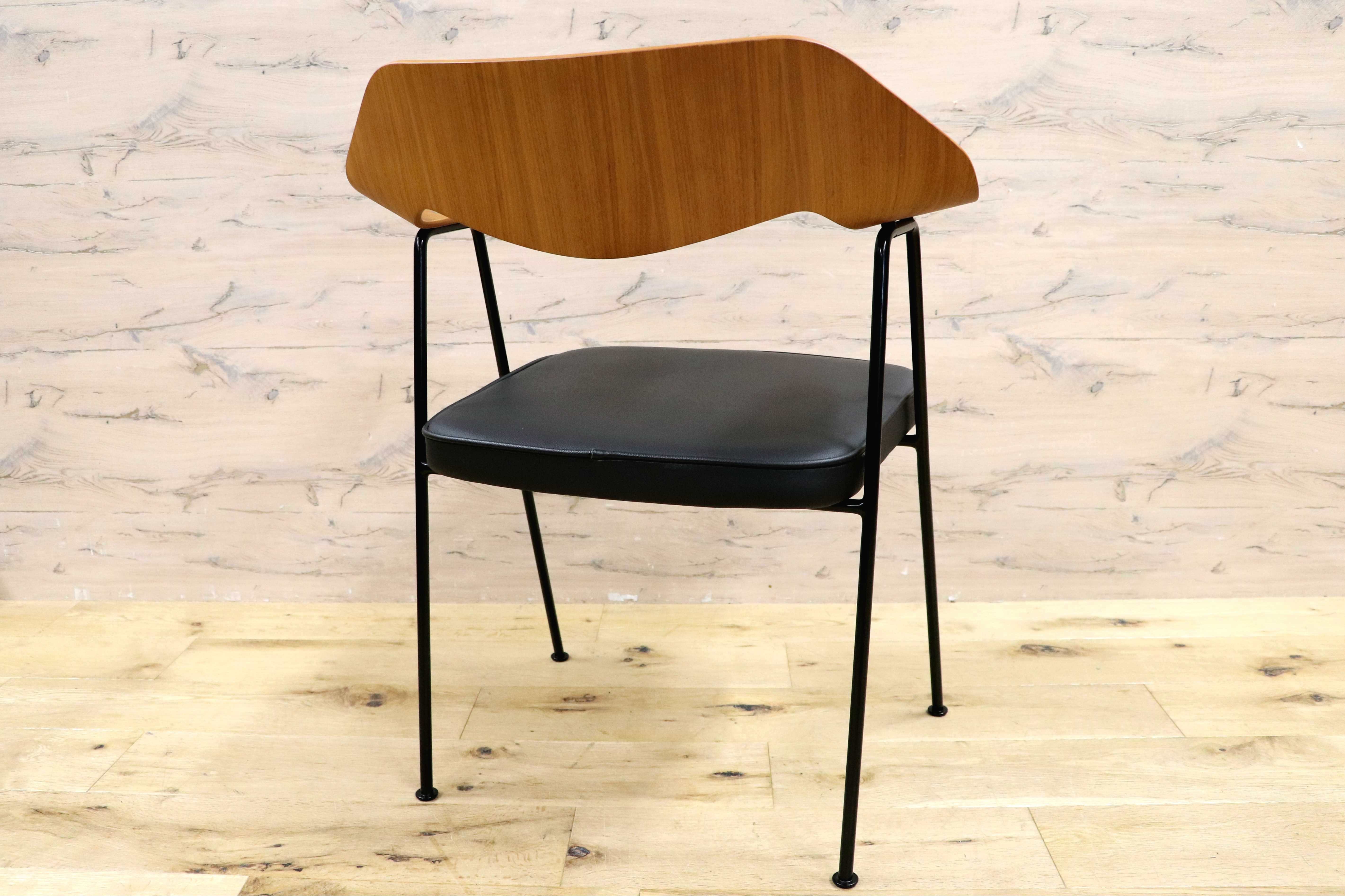 GMIK573E○ACTUS / アクタス Case Furniture 675チェア ロビン・デイ 椅子 本革 レザーシート オークフレーム スチールレッグ 展示品