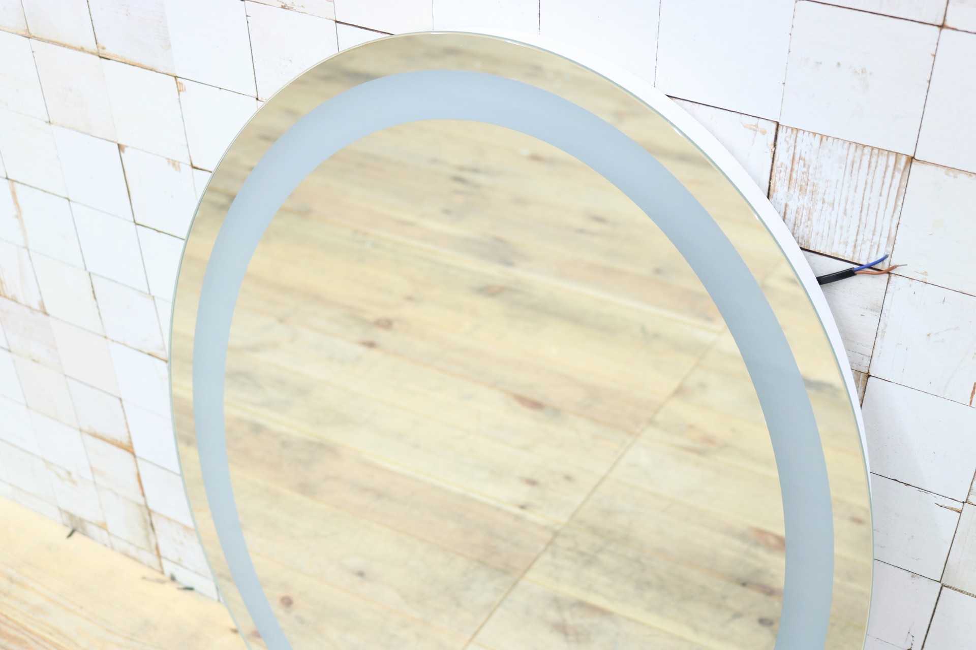 GMIK747L◯ウォールミラー 壁掛け鏡 壁掛けミラー 立て掛けミラー オーバルミラー 楕円形 照明付き フレームレス 店舗什器 モダン 未使用