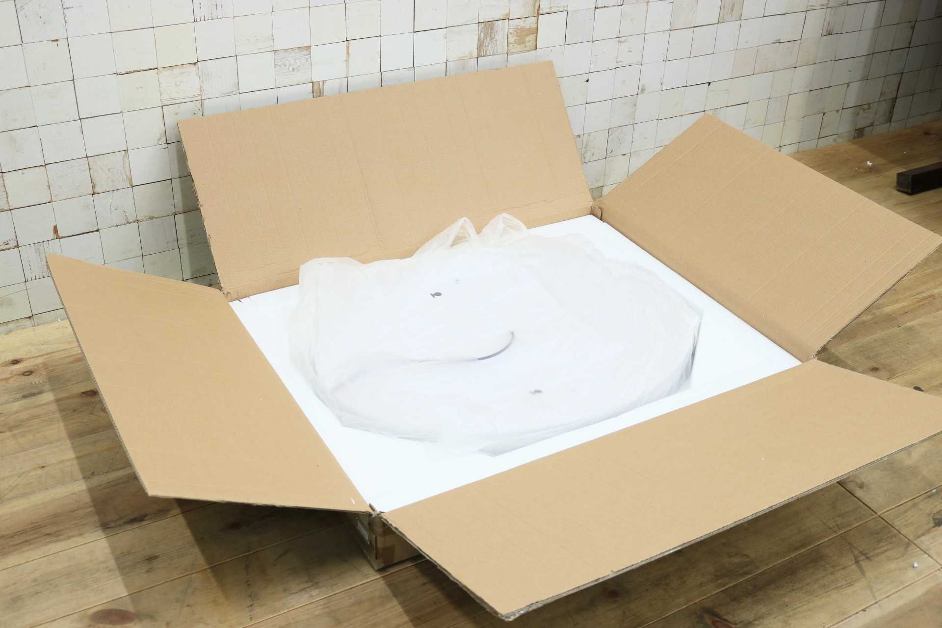 GMIK747L◯ウォールミラー 壁掛け鏡 壁掛けミラー 立て掛けミラー オーバルミラー 楕円形 照明付き フレームレス 店舗什器 モダン 未使用