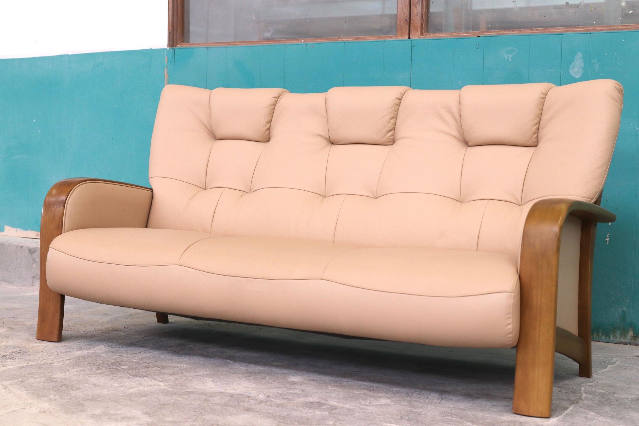 IMG_6089_e8cd1ca8-1f2a-406a-  