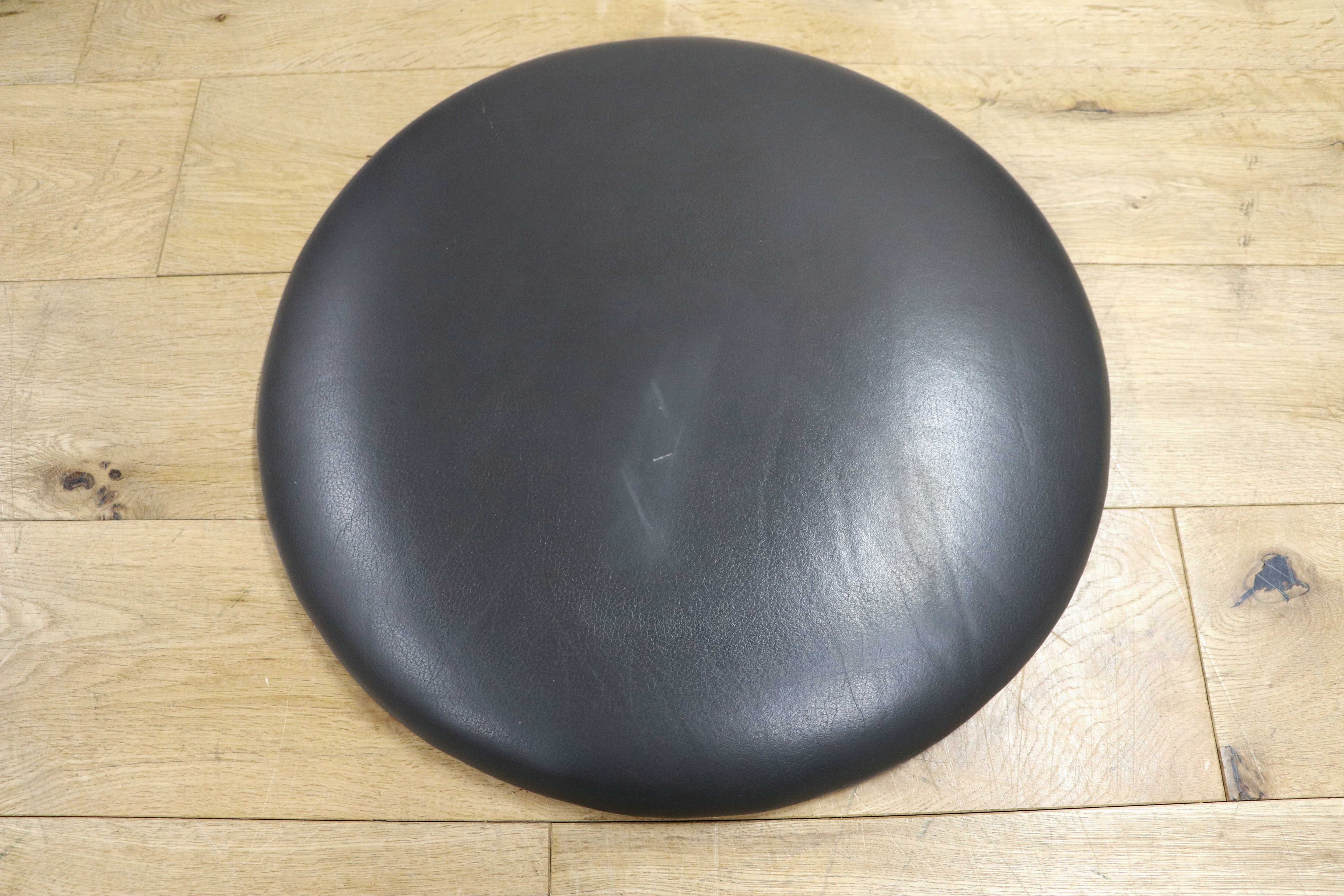 GMIH275D○鉄刀木 夕ガヤサン 大臣椅子 回転椅子 無垢材 応接 ラウンジ 和室 座敷 アンティーク