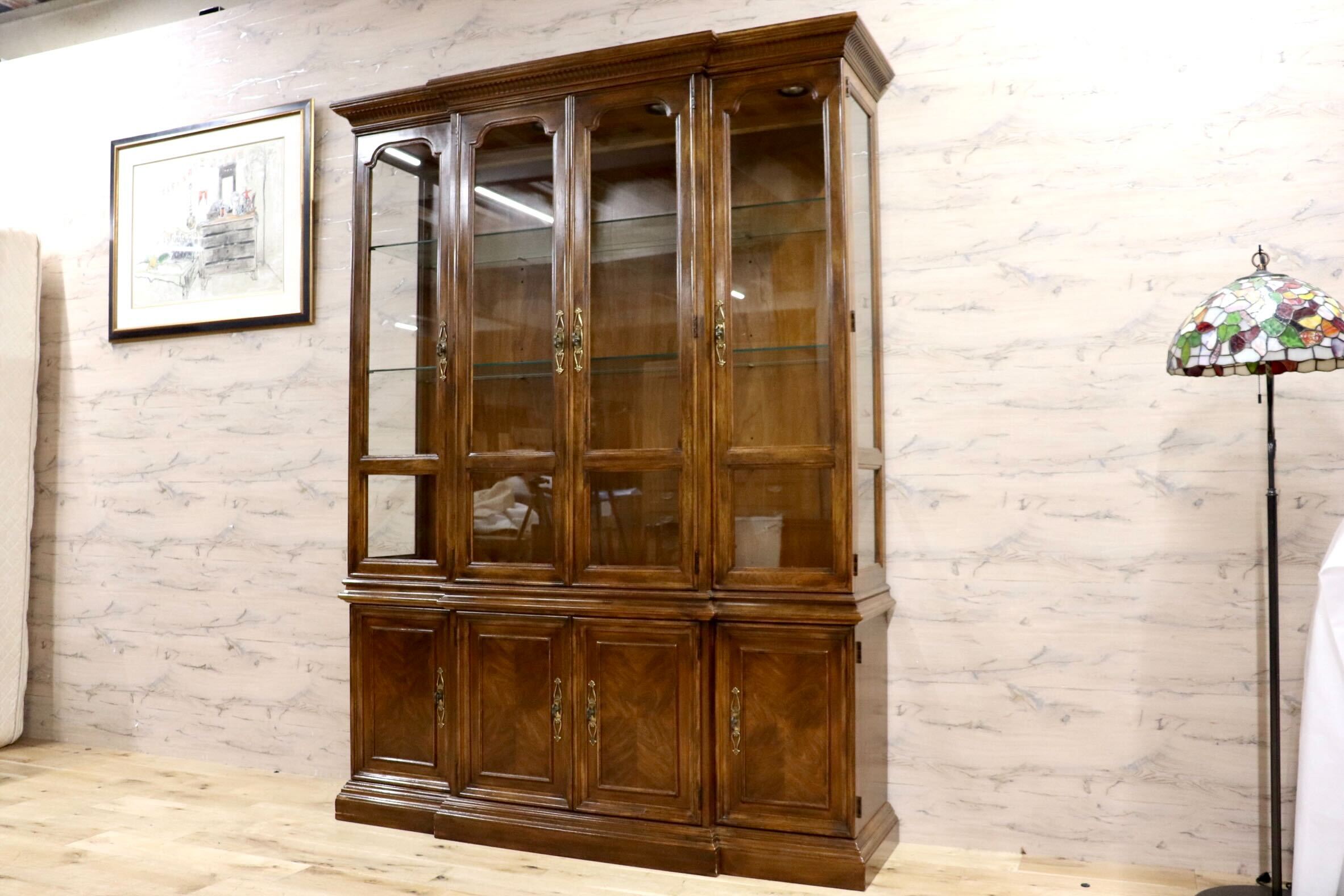 GMHK154○DREXEL HERITAGE / ドレクセルヘリテイジ TRYON MANOR トライオンメナー キャビネット キュリオケース 定価約140万